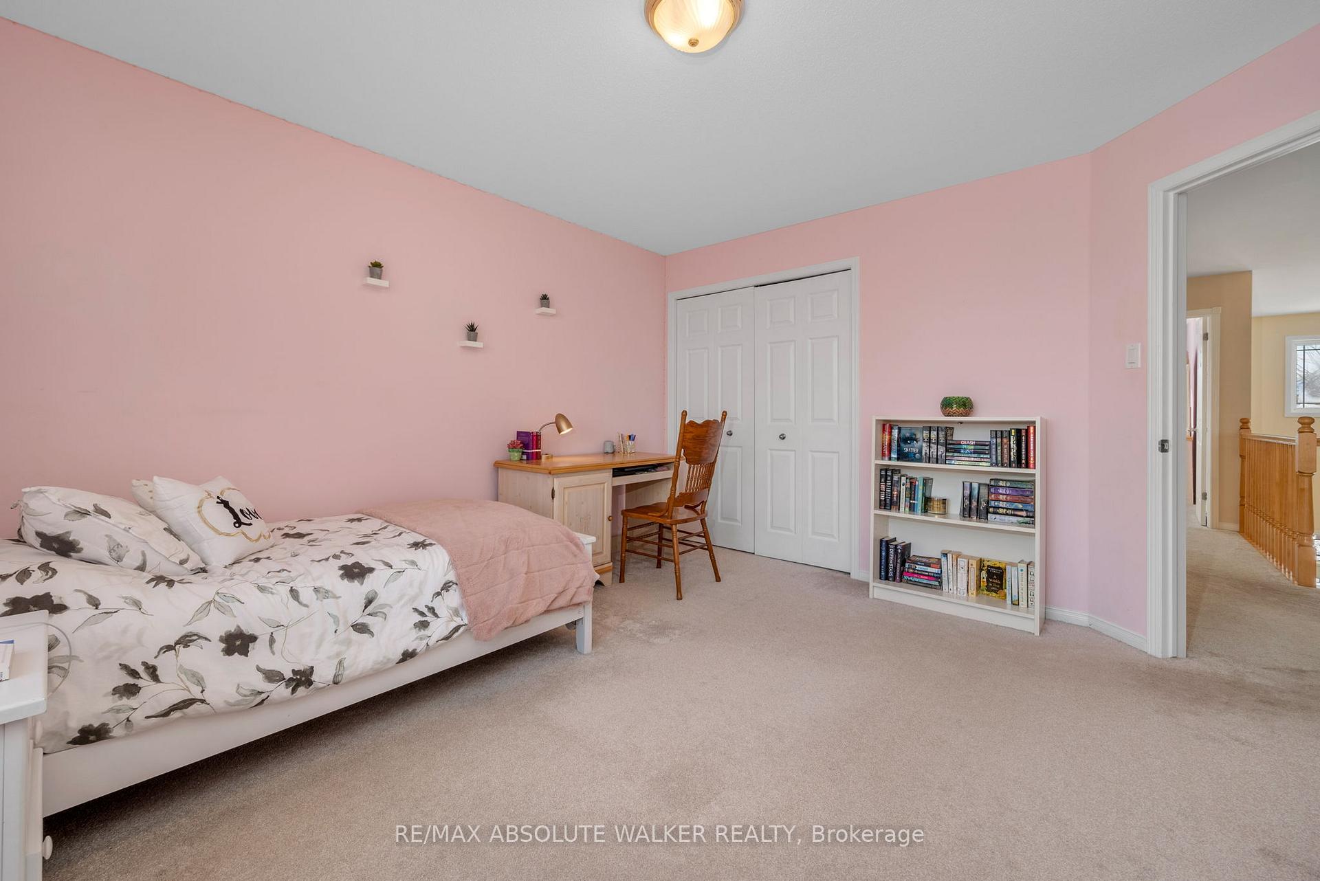 Photo 29 of 68 Tradewinds Drive, Ottawa, Barrhaven East — HOMEH
