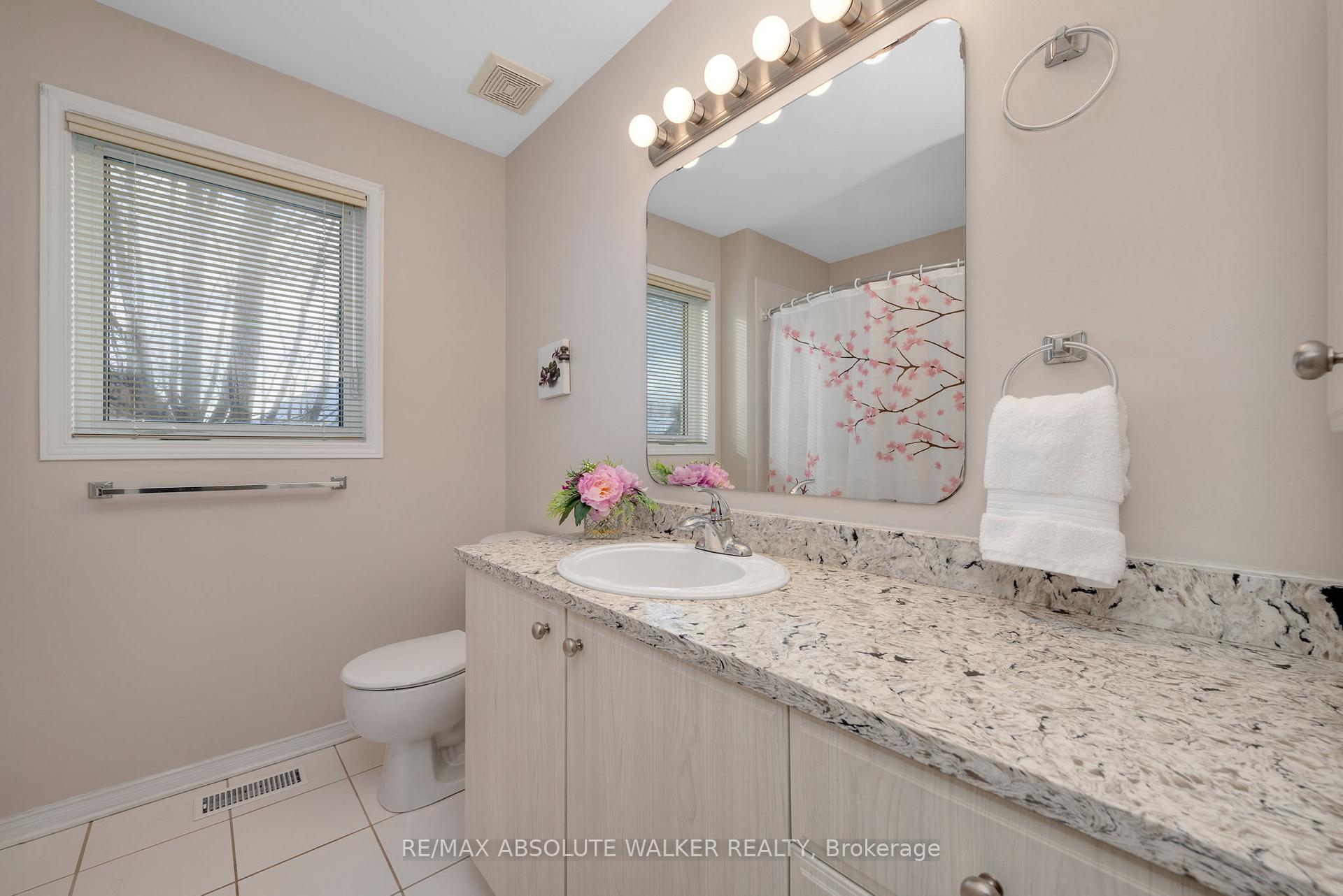 Photo 32 of 68 Tradewinds Drive, Ottawa, Barrhaven East — HOMEH