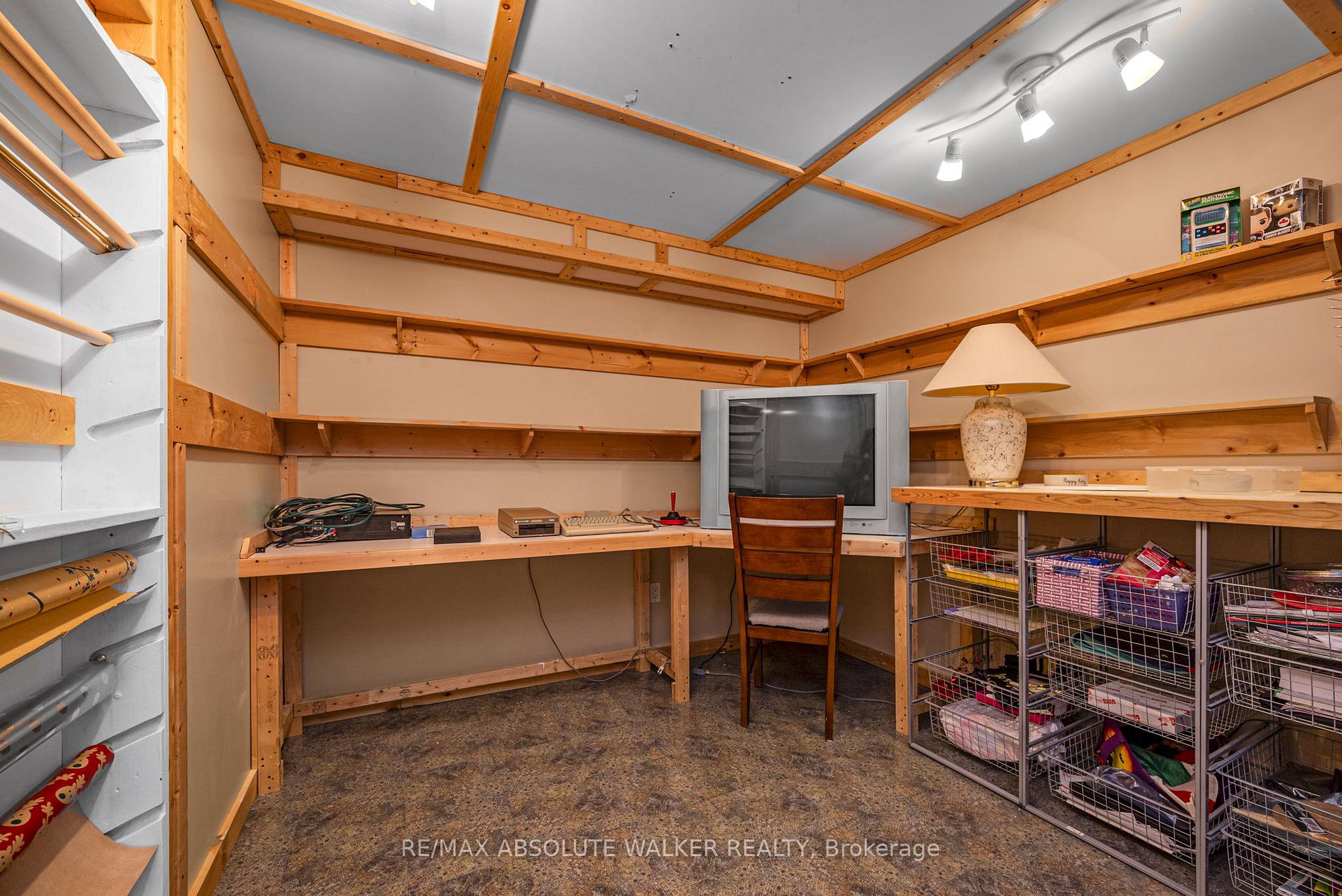 Photo 37 of 68 Tradewinds Drive, Ottawa, Barrhaven East — HOMEH