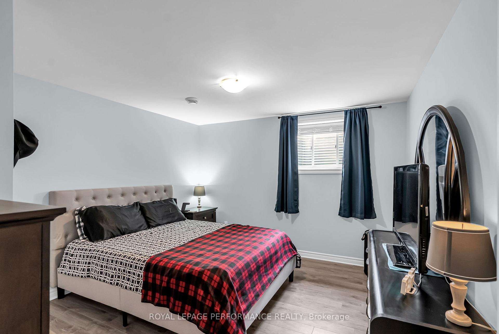 Photo 21 of 330 Belfort Crescent, Cornwall — HOMEH