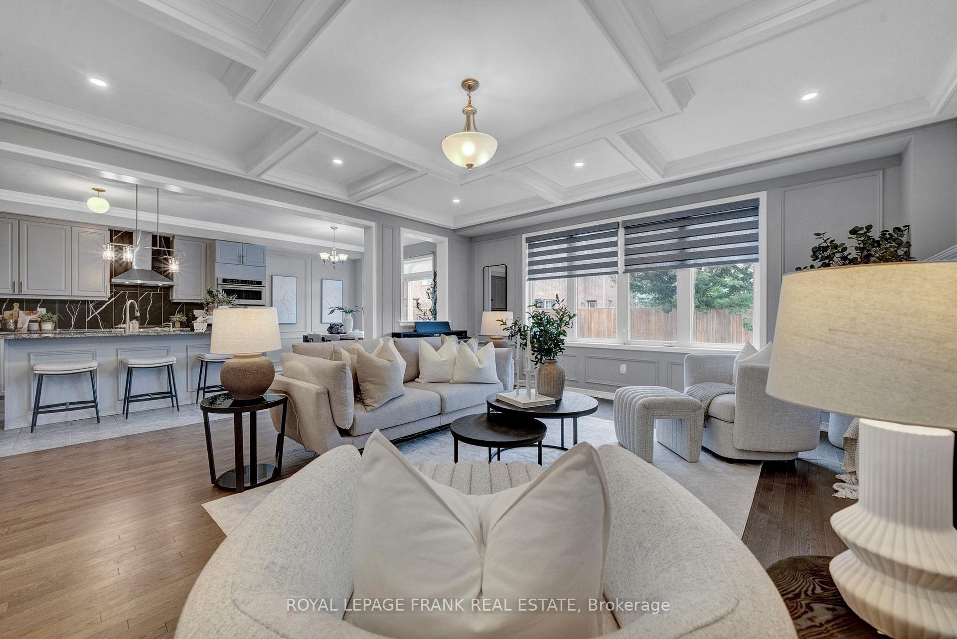 Photo 7 of 85 Butson Crescent, Clarington, Bowmanville — HOMEH