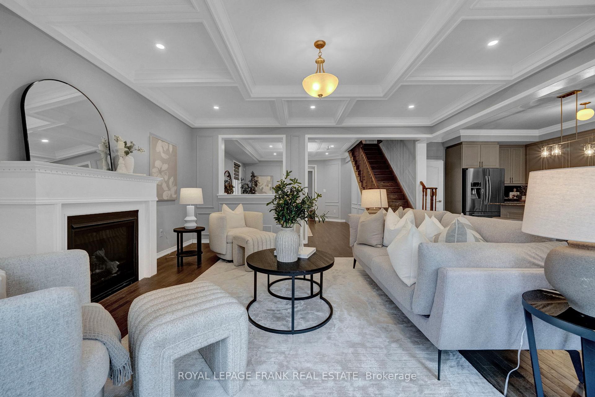 Photo 9 of 85 Butson Crescent, Clarington, Bowmanville — HOMEH