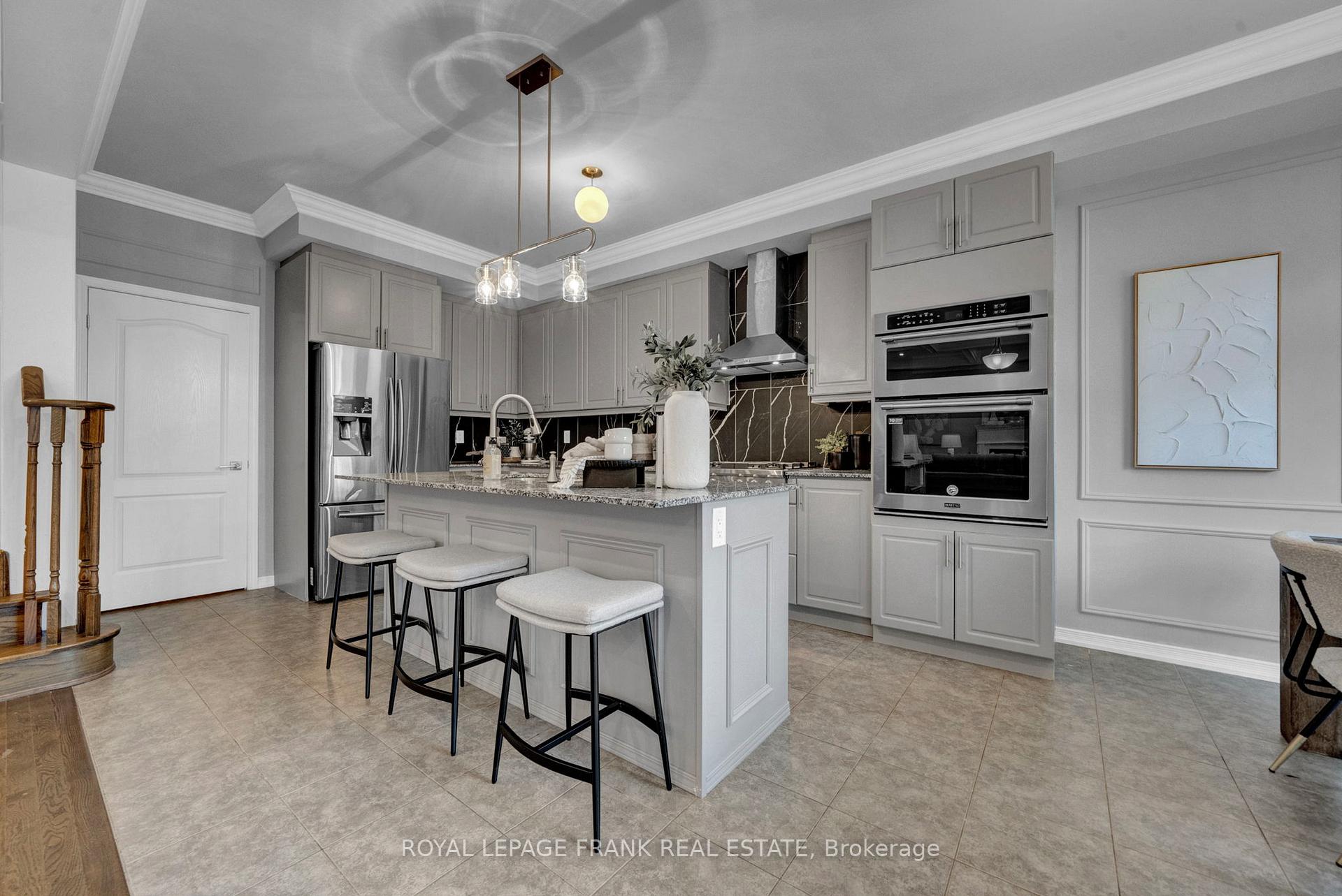 Photo 12 of 85 Butson Crescent, Clarington, Bowmanville — HOMEH