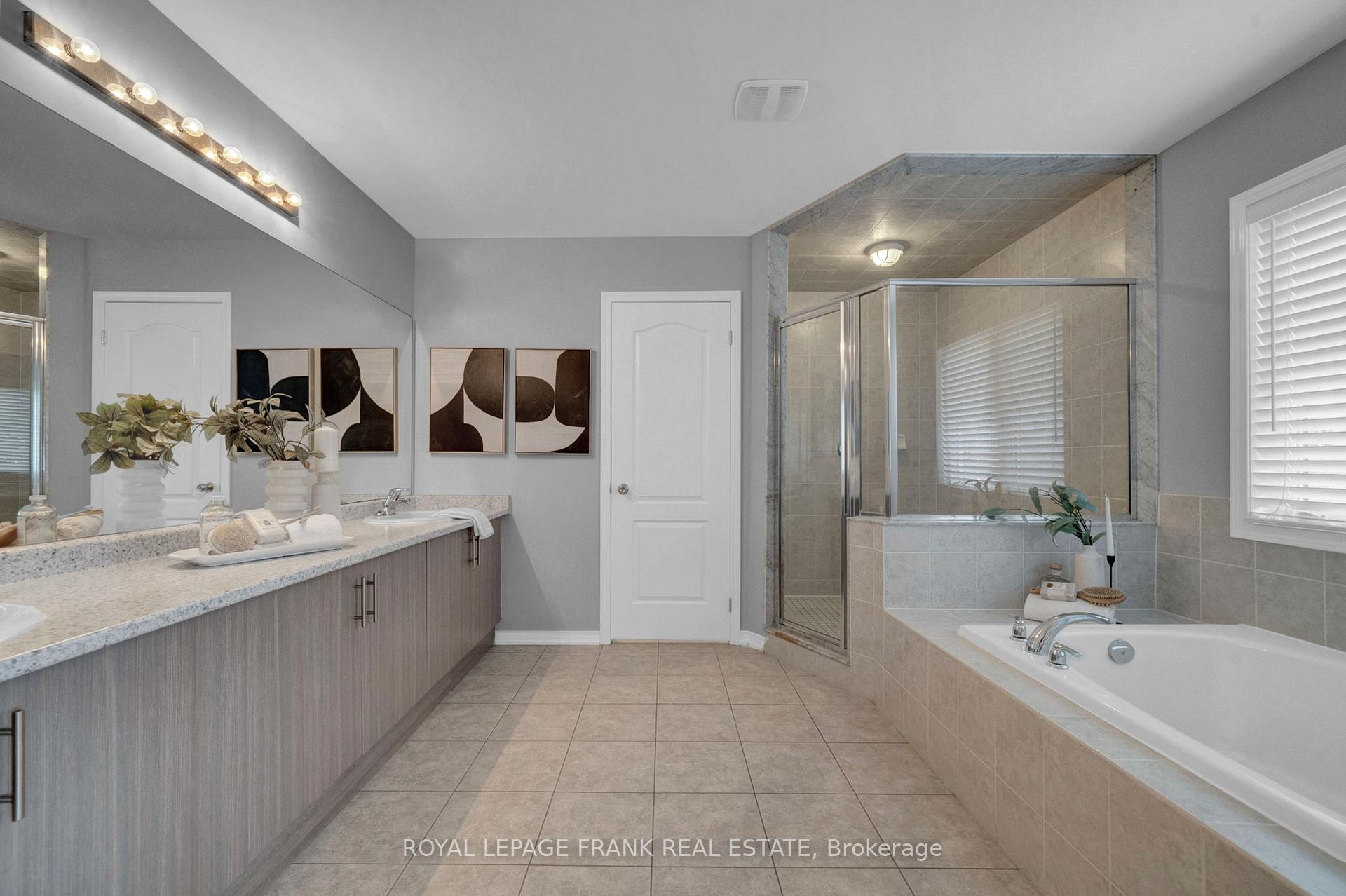 Photo 21 of 85 Butson Crescent, Clarington, Bowmanville — HOMEH