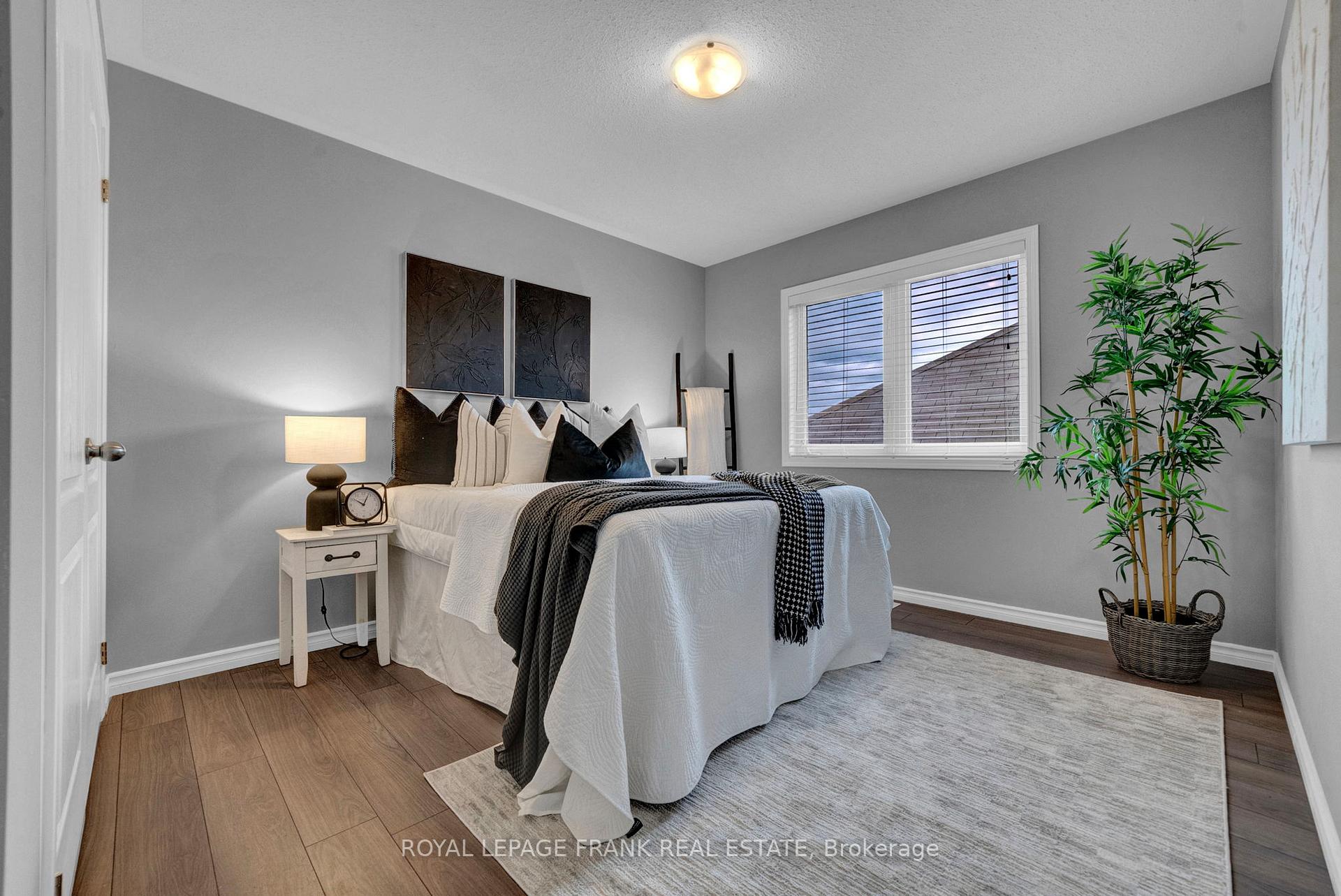 Photo 34 of 85 Butson Crescent, Clarington, Bowmanville — HOMEH