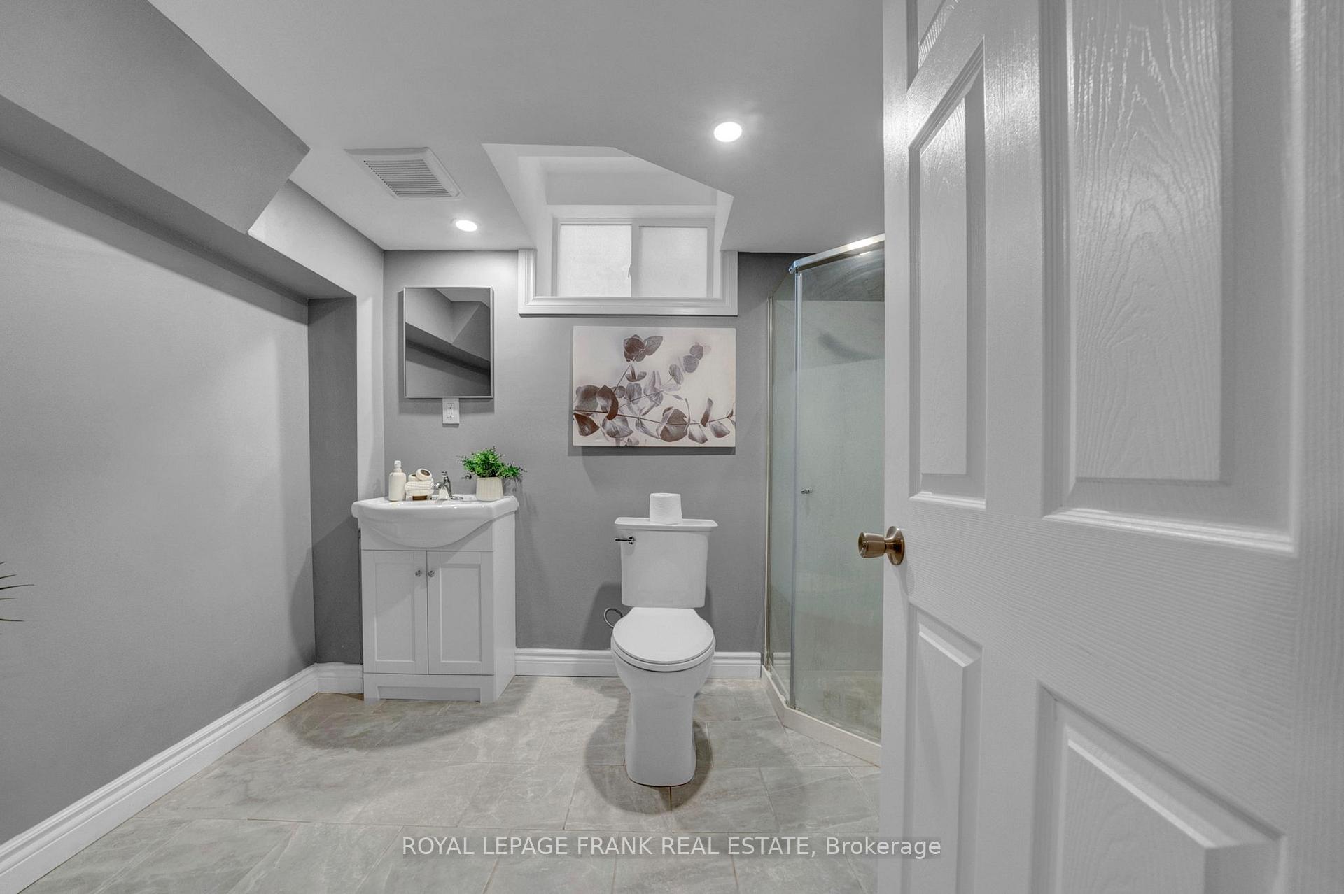 Photo 37 of 85 Butson Crescent, Clarington, Bowmanville — HOMEH