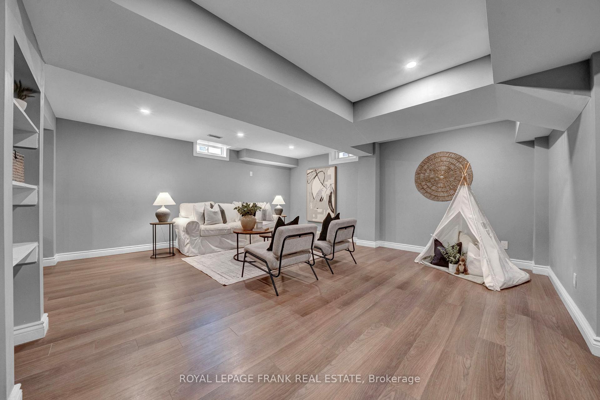 Photo 38 of 85 Butson Crescent, Clarington, Bowmanville — HOMEH