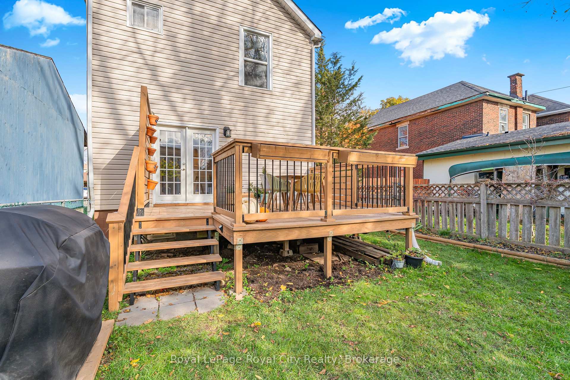 Photo 34 of 37 Lawrence Avenue, Guelph, St. Patrick's Ward — HOMEH