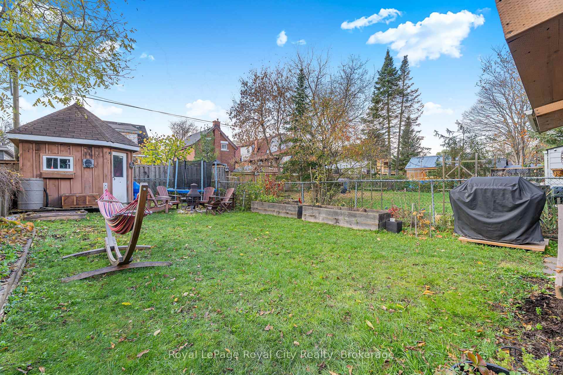 Photo 44 of 37 Lawrence Avenue, Guelph, St. Patrick's Ward — HOMEH