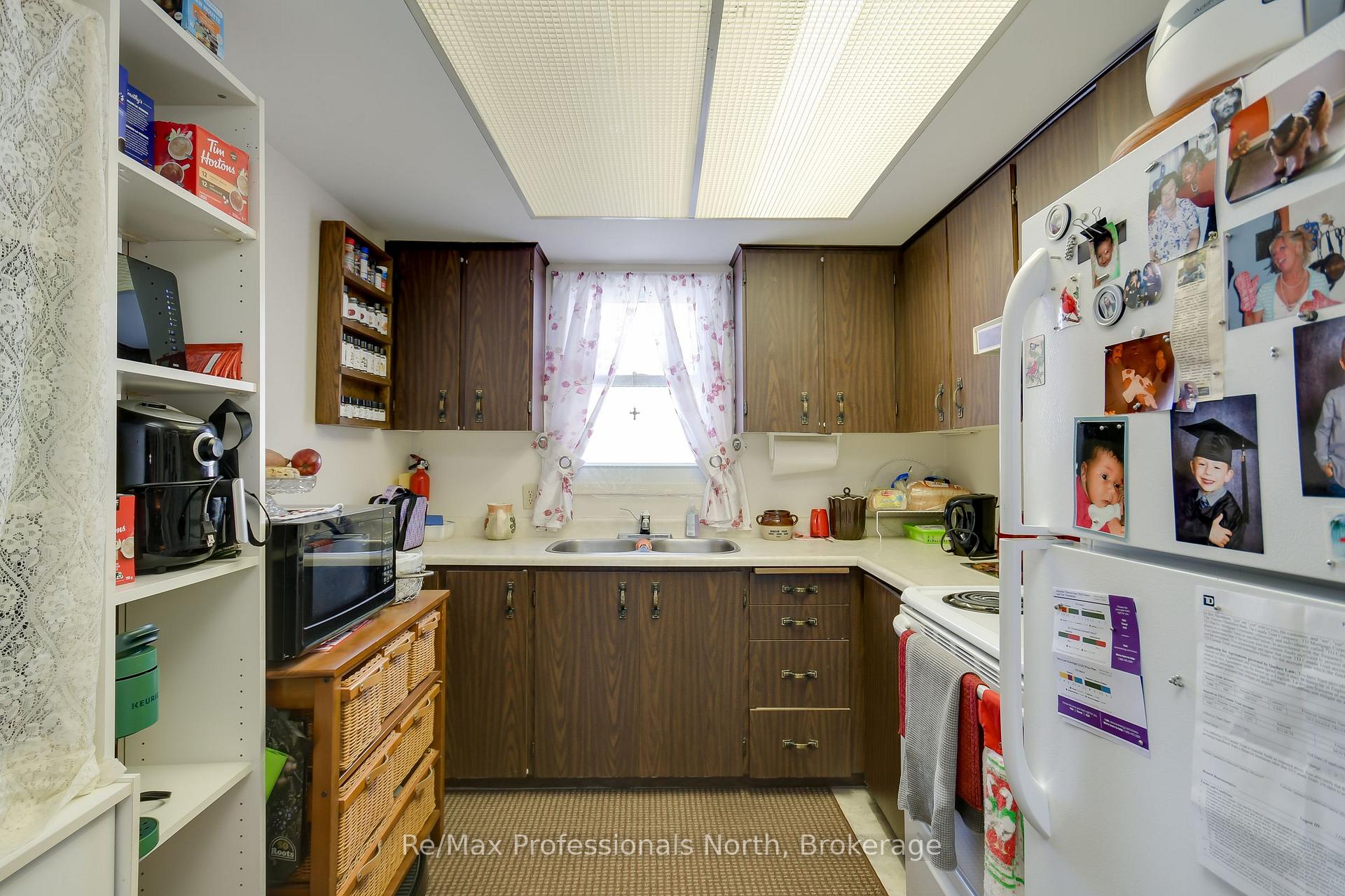 Photo 20 of 260 Peter Street, Gravenhurst, Muskoka (S) — HOMEH