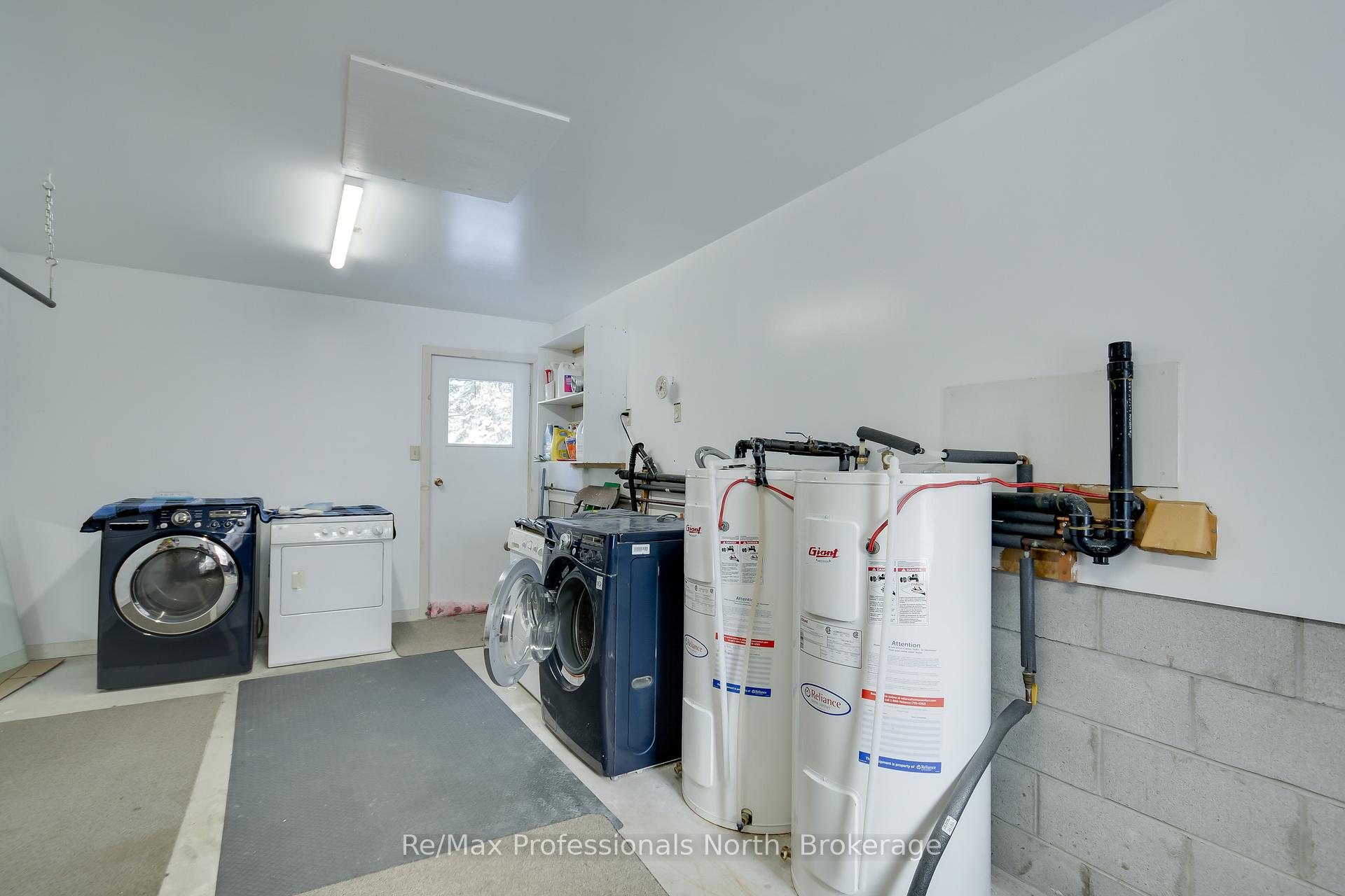 Photo 24 of 260 Peter Street, Gravenhurst, Muskoka (S) — HOMEH