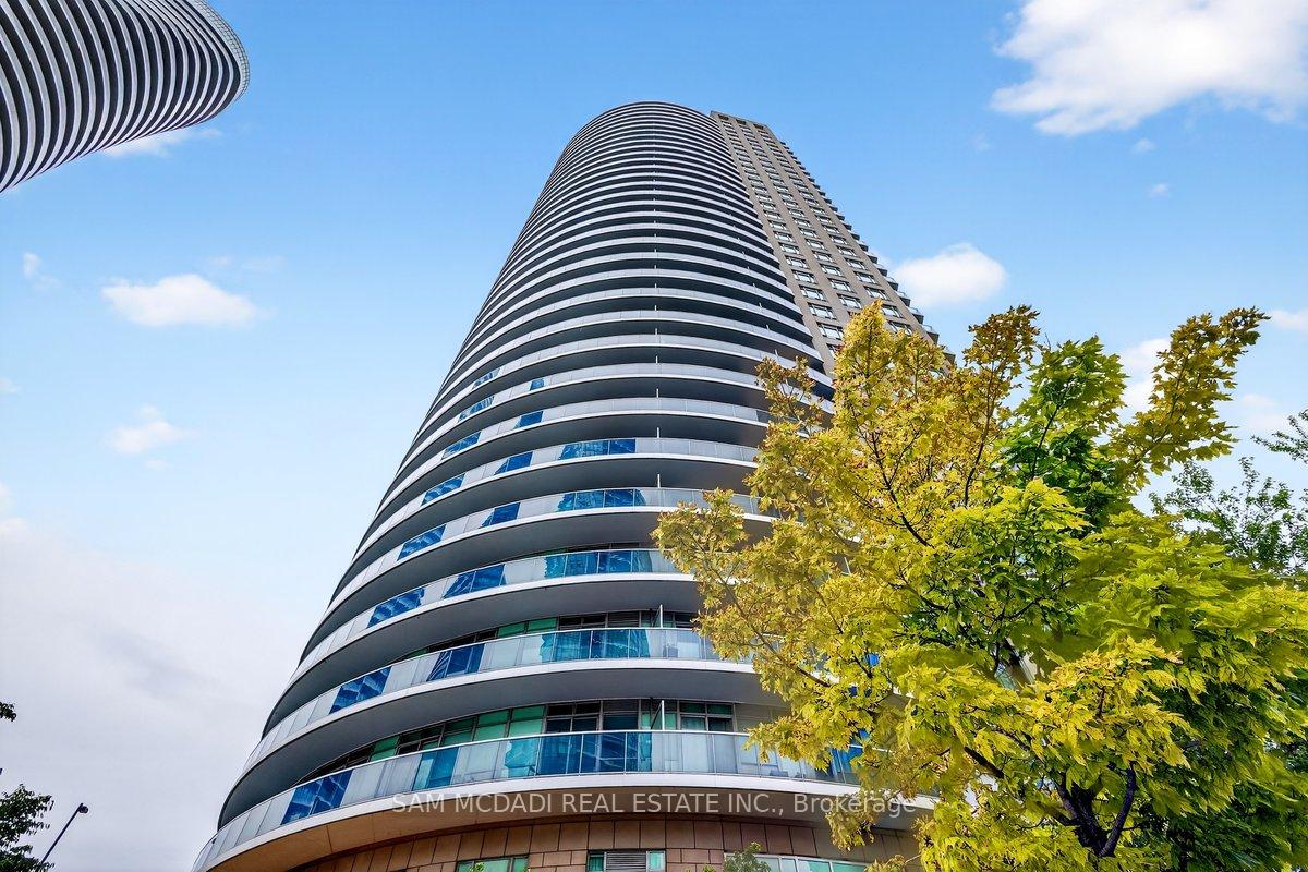 Front of Unit 2709, 80 Absolute Avenue