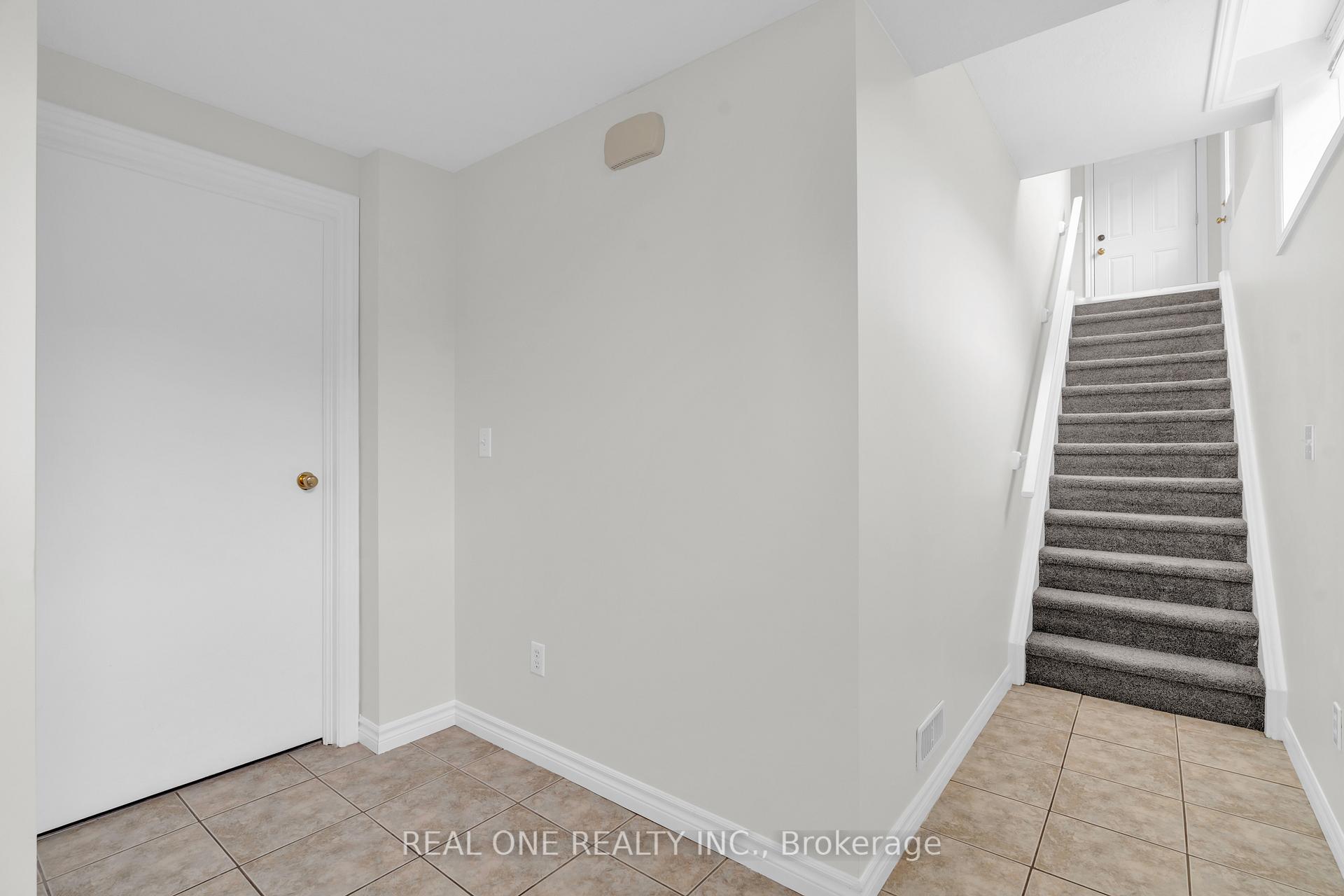 Photo 4 of Unit Basement, 128 Dawn Avenue, Guelph, Clairfields/Hanlon Business Park — HOMEH