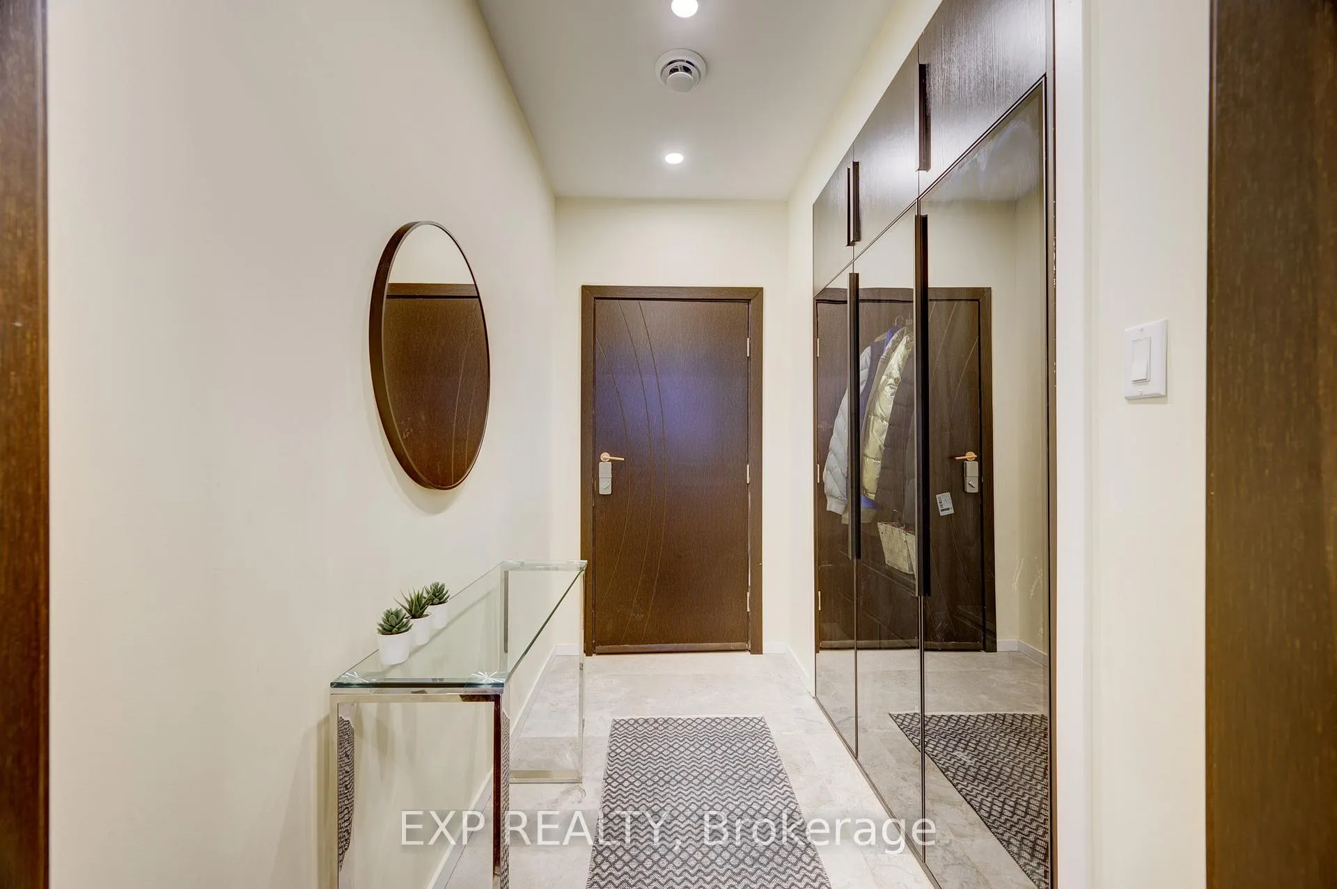 Photo 50 of Unit B, 237 Main Street, Grimsby, Grimsby West — HOMEH