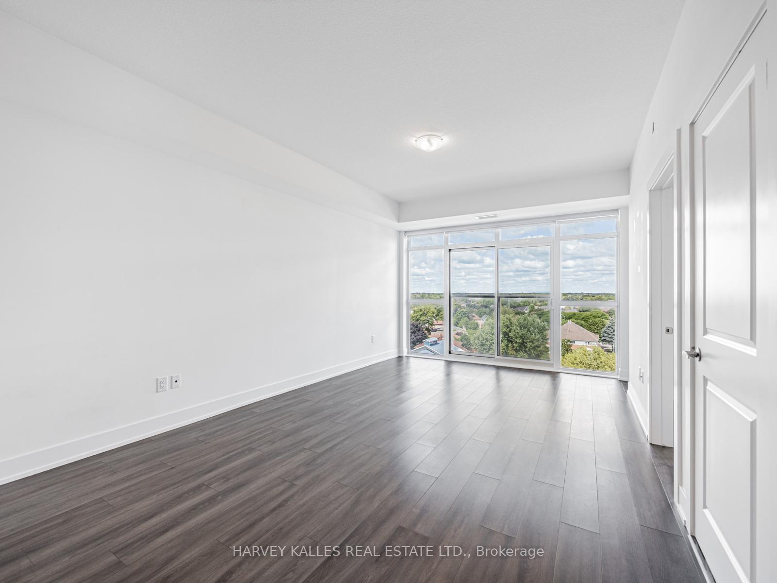 Photo 4 of Unit 704, 450 Dundas Street E, Hamilton, Waterdown — HOMEH