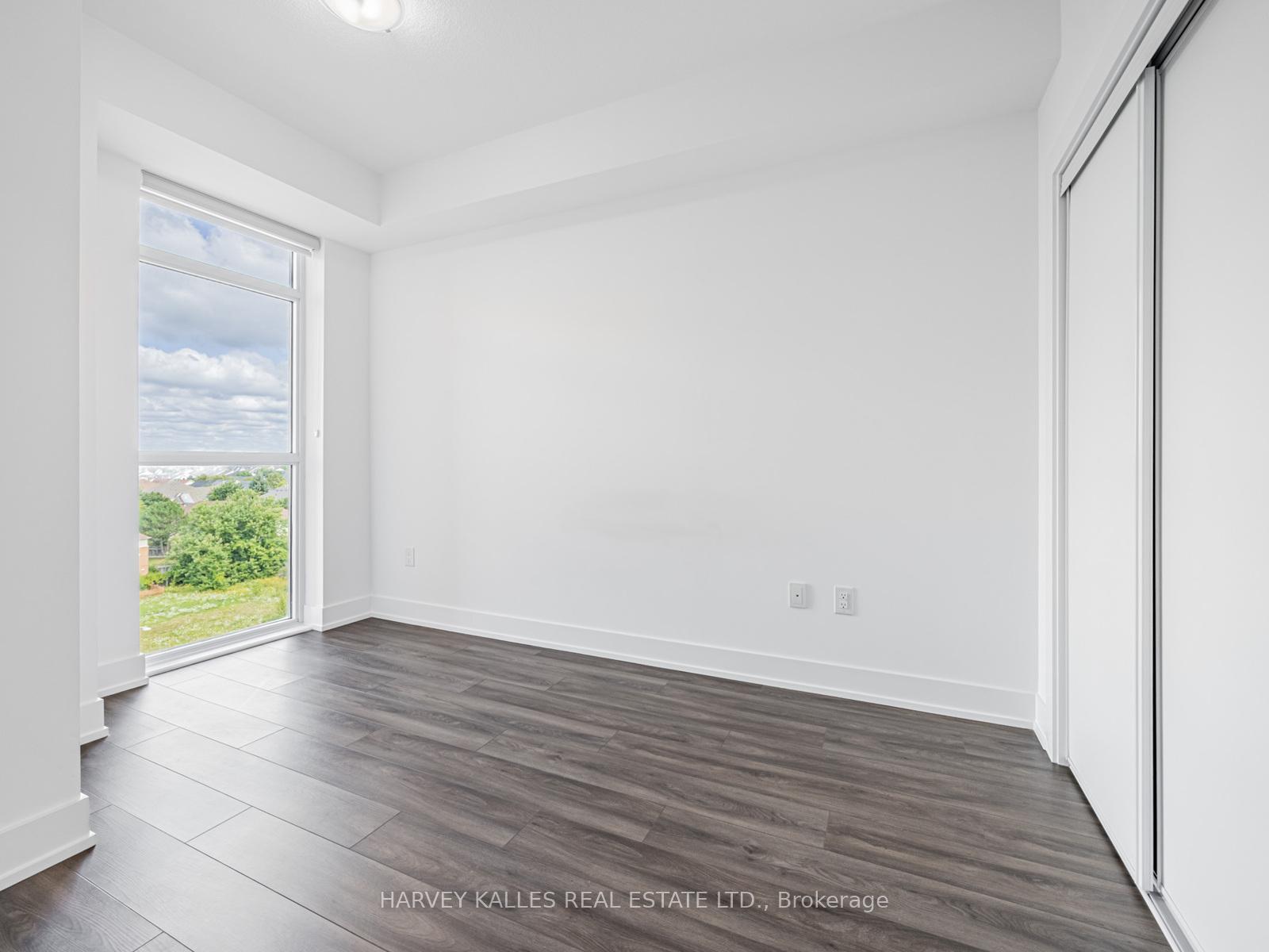 Photo 16 of Unit 704, 450 Dundas Street E, Hamilton, Waterdown — HOMEH