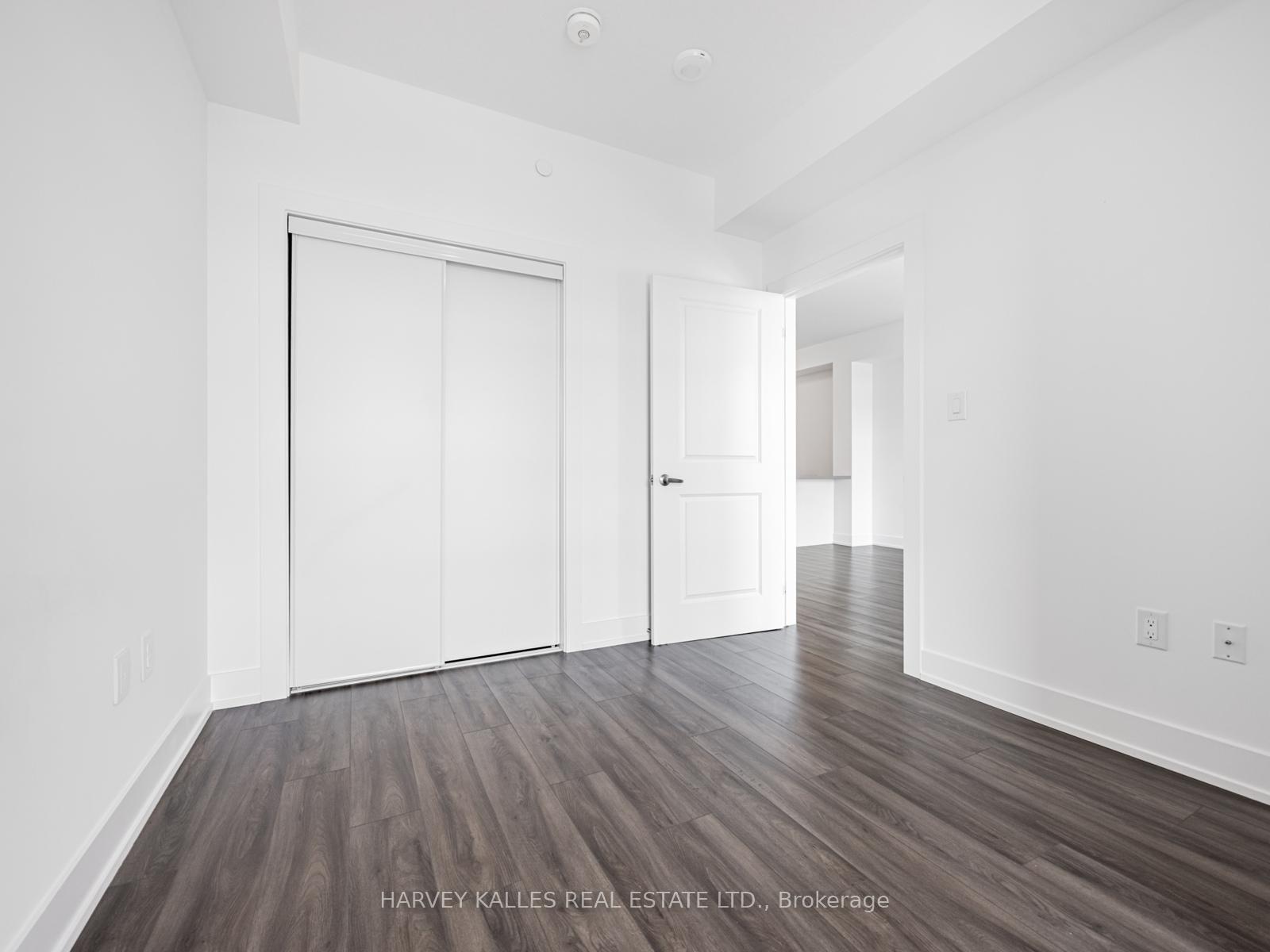 Photo 7 of Unit 704, 450 Dundas Street E, Hamilton, Waterdown — HOMEH