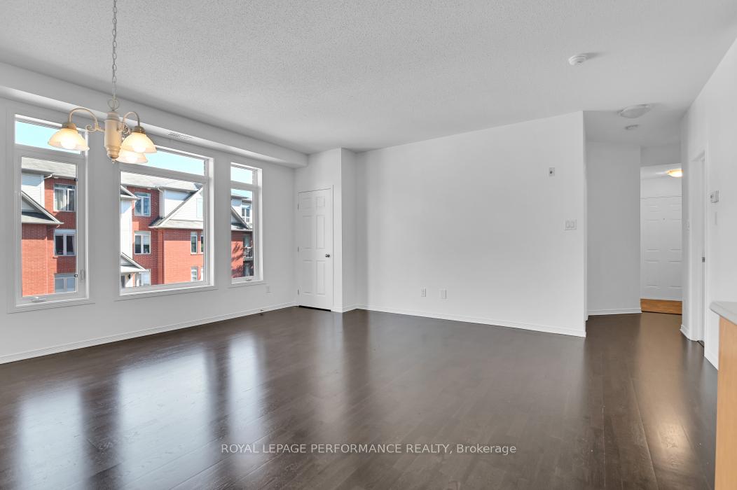 Photo 11 of Unit H, 280 Meilleur Private, Ottawa, Vanier — HOMEH