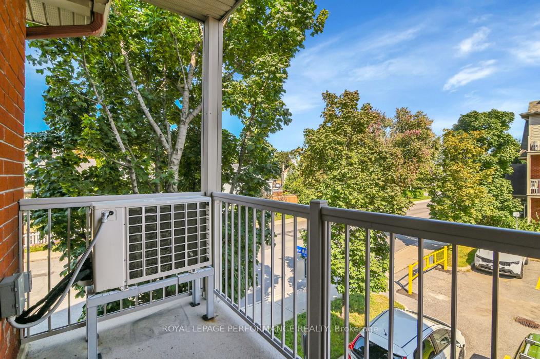 Photo 24 of Unit H, 280 Meilleur Private, Ottawa, Vanier — HOMEH