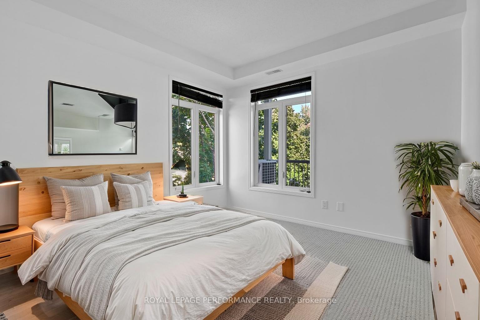 Photo 25 of Unit H, 280 Meilleur Private, Ottawa, Vanier — HOMEH