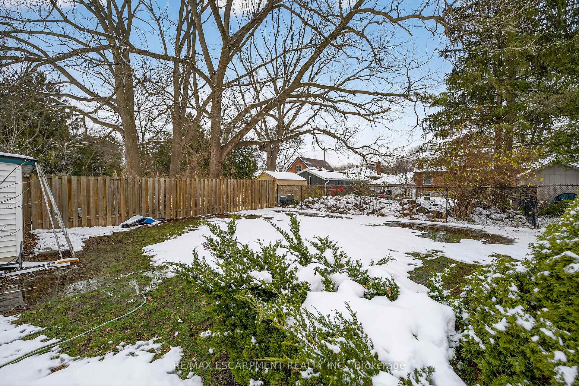 Photo 42 of 257 Broadway Avenue, Hamilton, Ainslie Wood — HOMEH