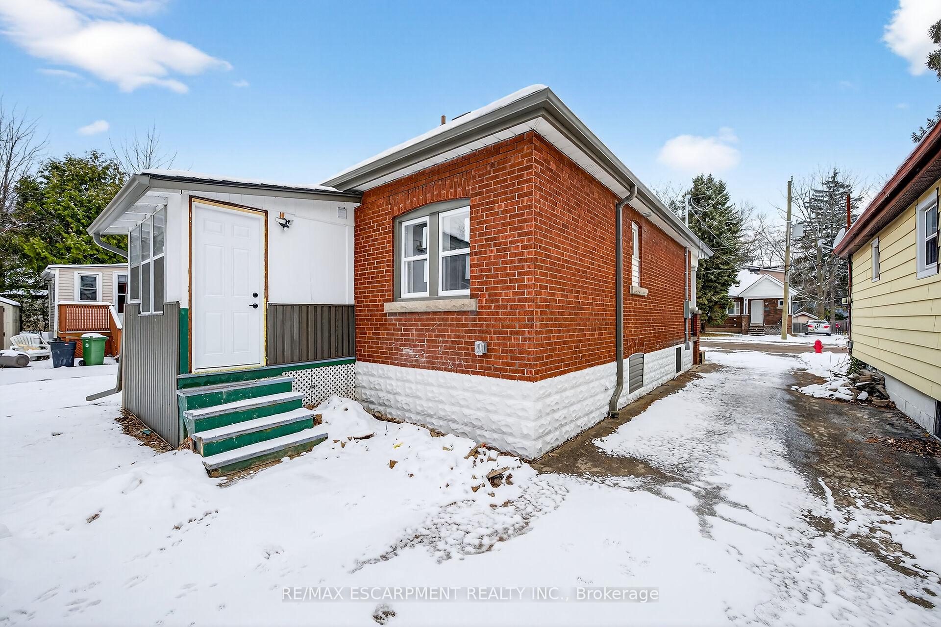 Photo 46 of 257 Broadway Avenue, Hamilton, Ainslie Wood — HOMEH