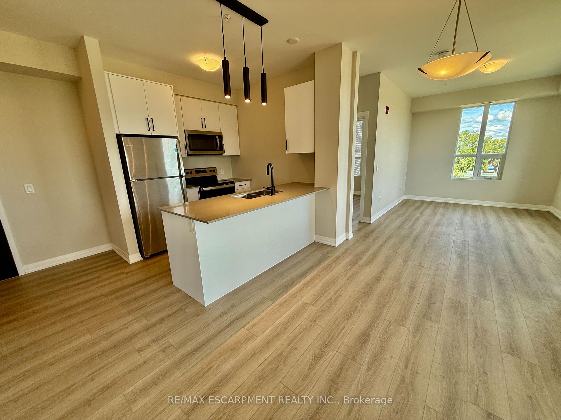 Photo 21 of Unit 102, 120 Springvalley Crescent, Hamilton, Gourley — HOMEH