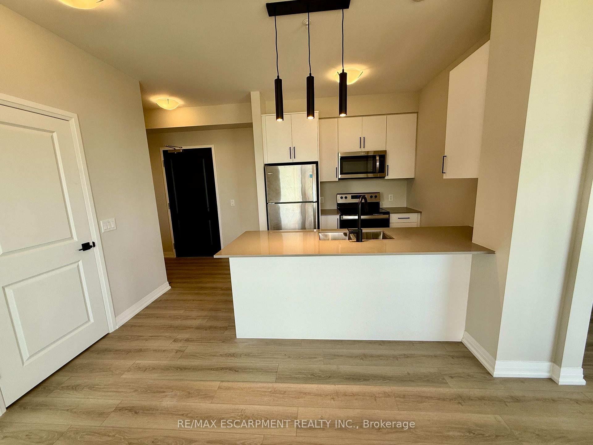 Photo 13 of Unit 102, 120 Springvalley Crescent, Hamilton, Gourley — HOMEH