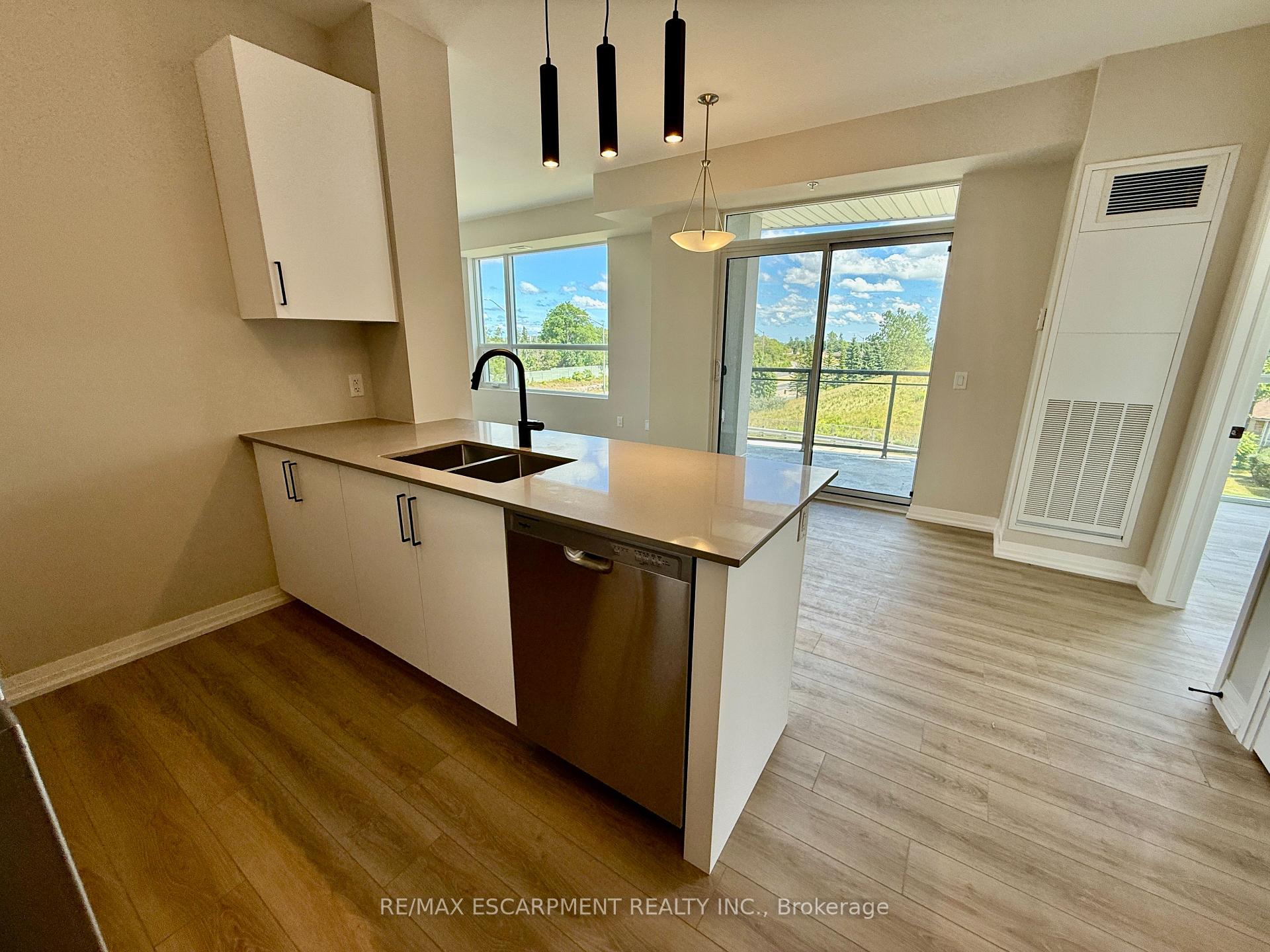 Photo 23 of Unit 102, 120 Springvalley Crescent, Hamilton, Gourley — HOMEH