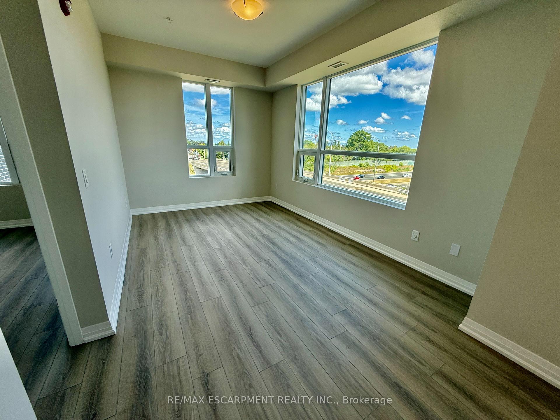 Photo 10 of Unit 102, 120 Springvalley Crescent, Hamilton, Gourley — HOMEH