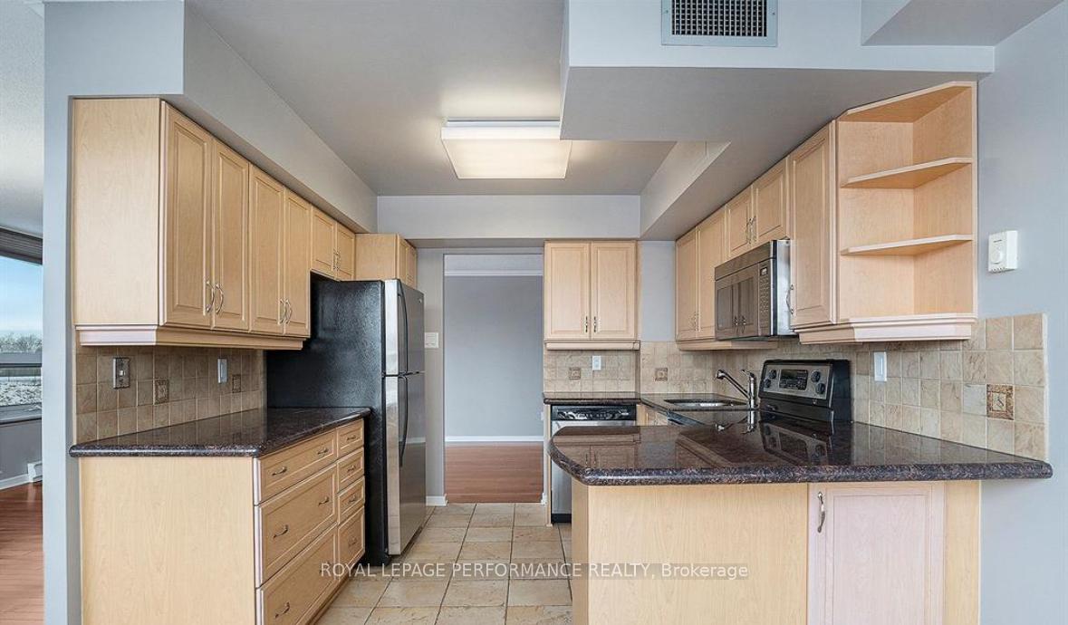 Photo 3 of Unit 407, 1500 Riverside Drive, Ottawa, Riverview Park — HOMEH