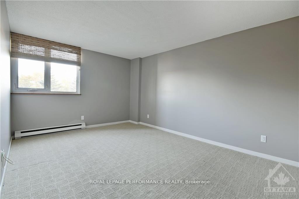 Photo 16 of Unit 407, 1500 Riverside Drive, Ottawa, Riverview Park — HOMEH