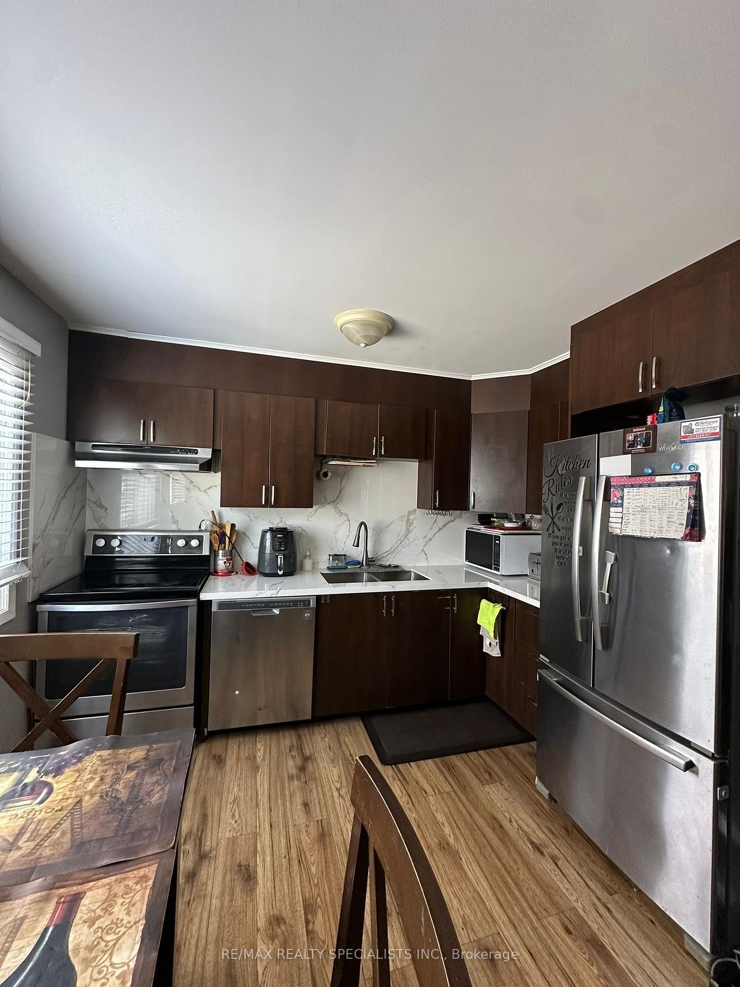 Photo 3 of Unit 88, 145 Rice Avenue, Hamilton, Fessenden — HOMEH