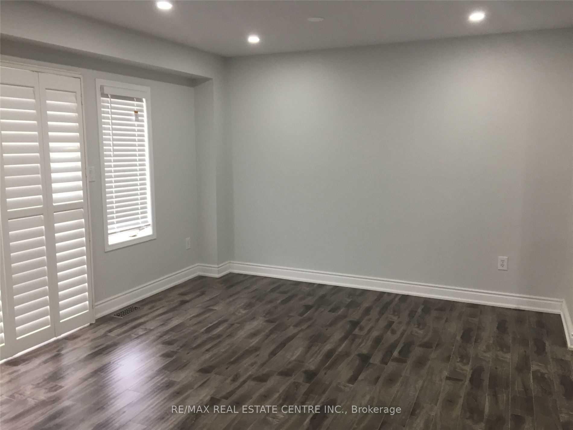 Photo 4 of Unit 130, 1155 Gordon Street, Guelph, Kortright Hills — HOMEH
