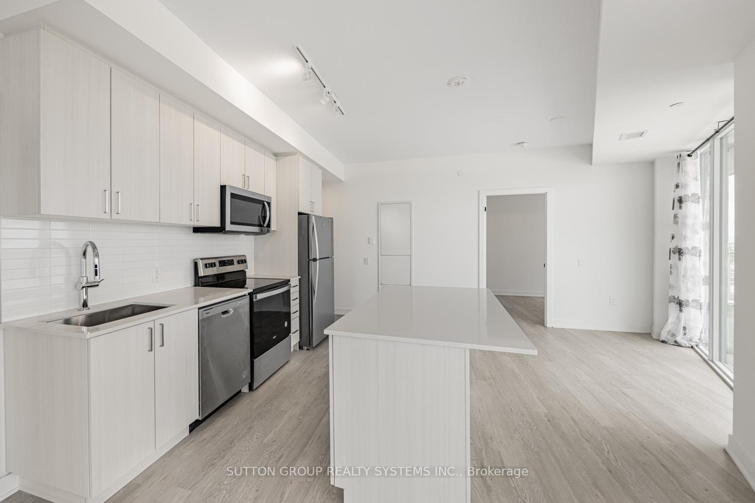 Photo 11 of Unit 916, 2782 Barton Street E, Hamilton, Riverdale — HOMEH