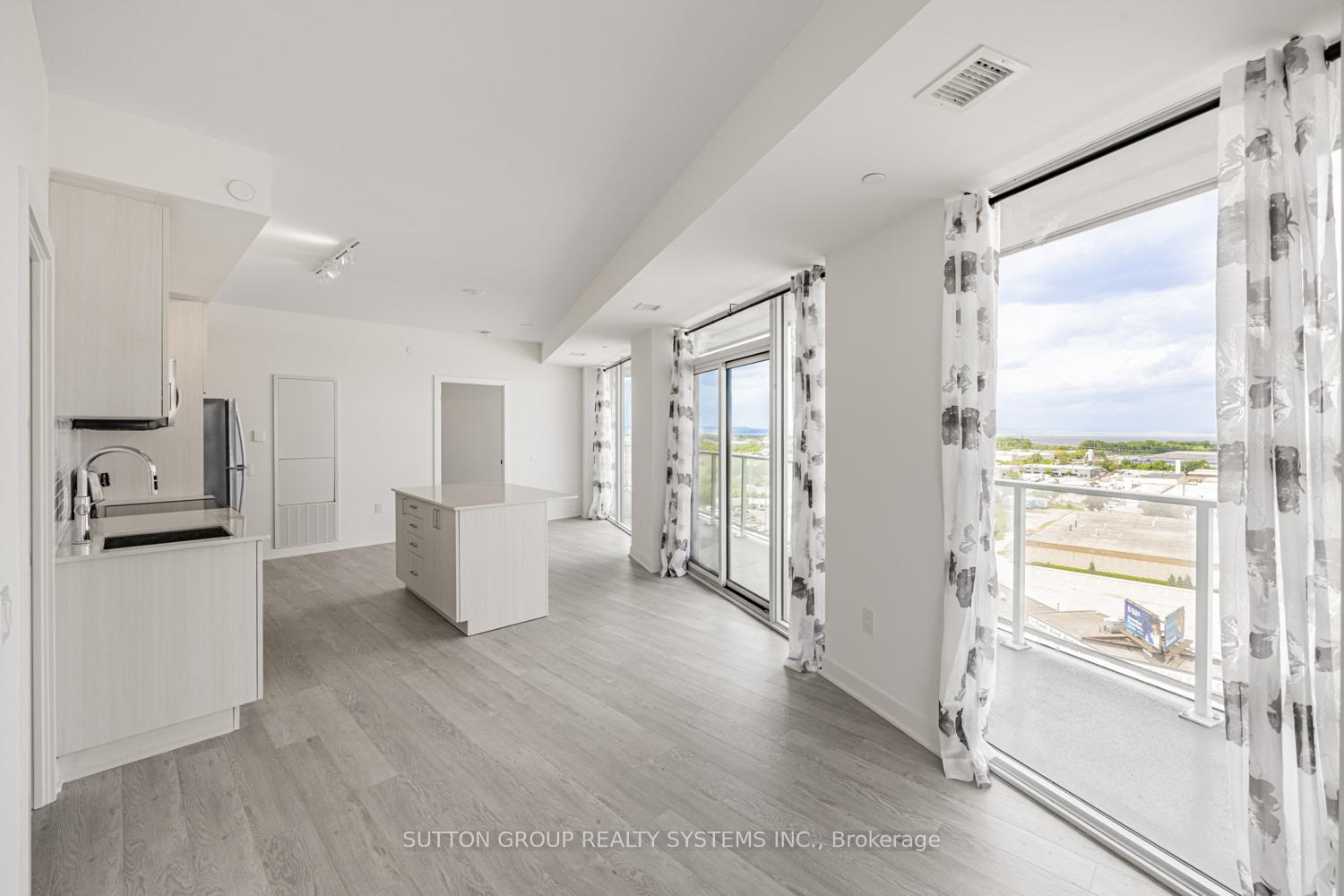 Photo 7 of Unit 916, 2782 Barton Street E, Hamilton, Riverdale — HOMEH