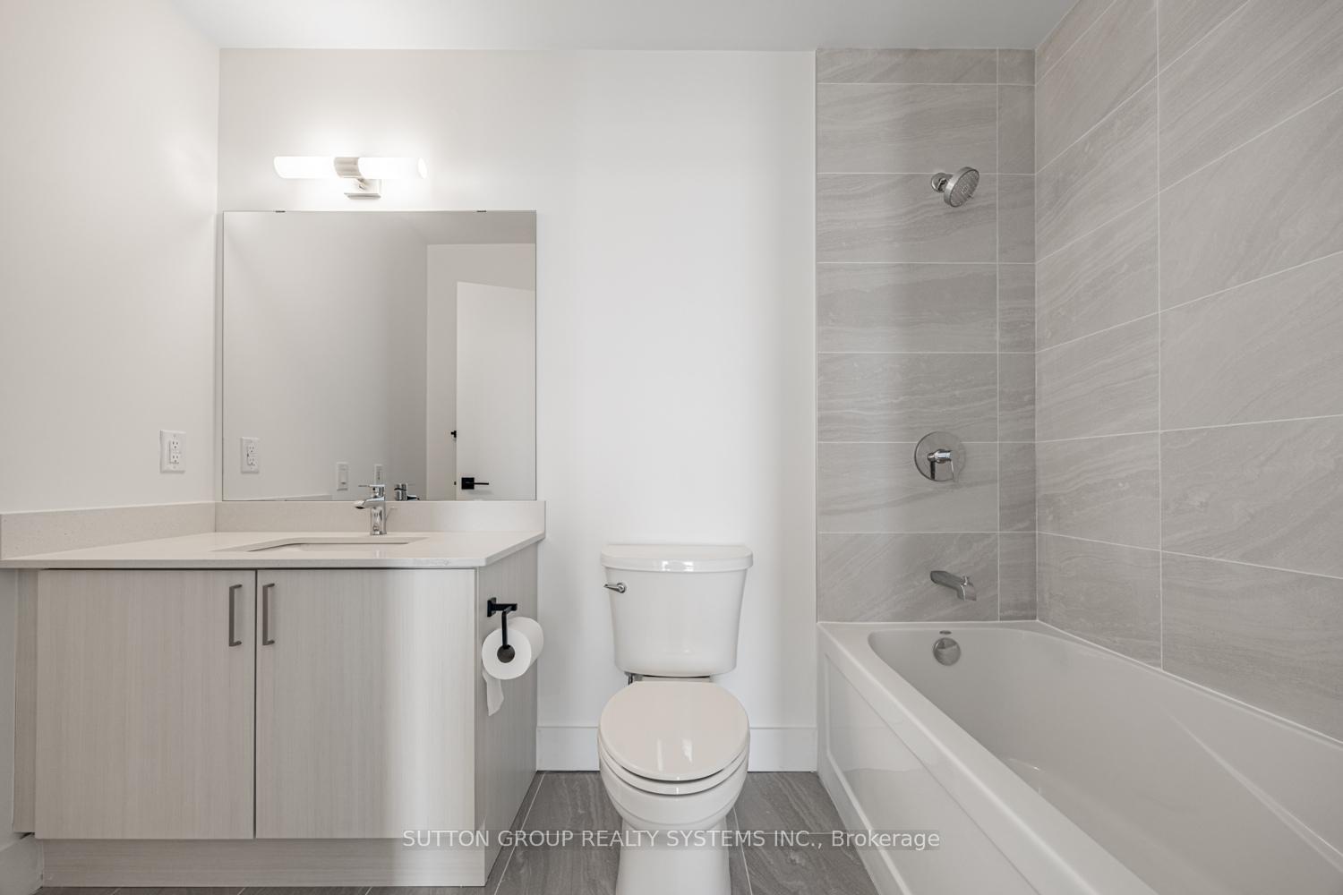 Photo 16 of Unit 916, 2782 Barton Street E, Hamilton, Riverdale — HOMEH