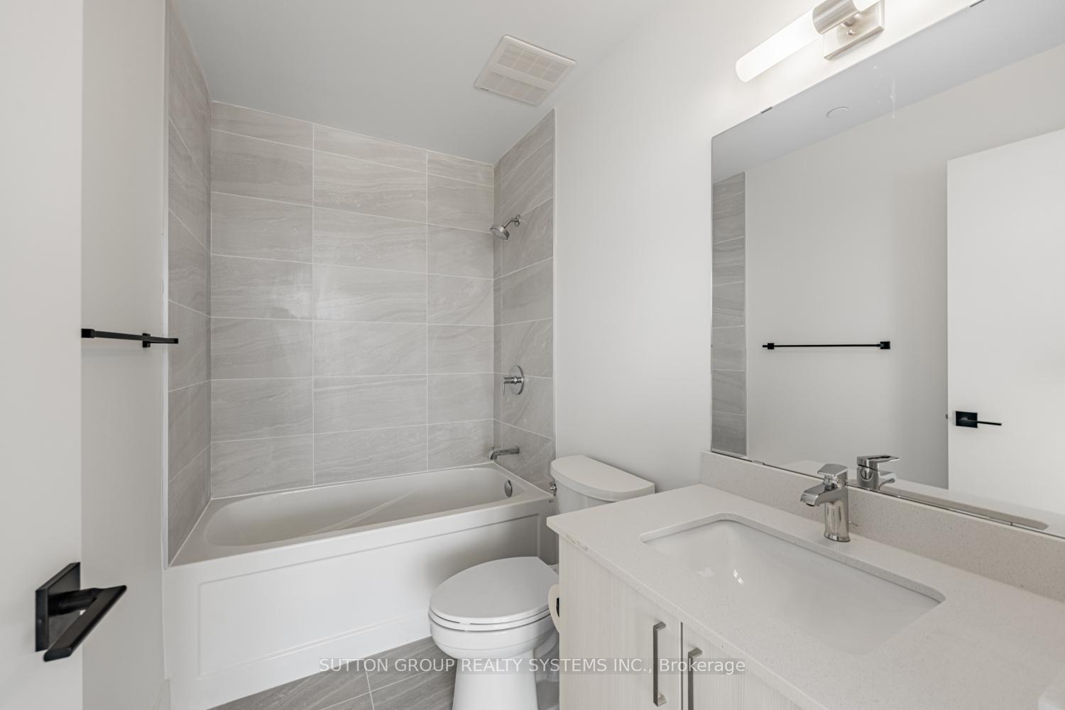 Photo 18 of Unit 916, 2782 Barton Street E, Hamilton, Riverdale — HOMEH