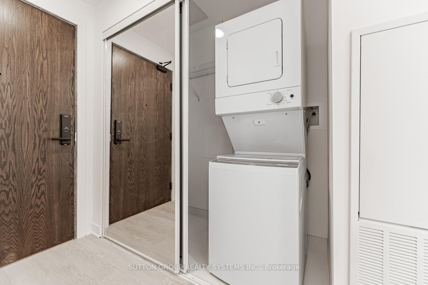 Photo 19 of Unit 916, 2782 Barton Street E, Hamilton, Riverdale — HOMEH