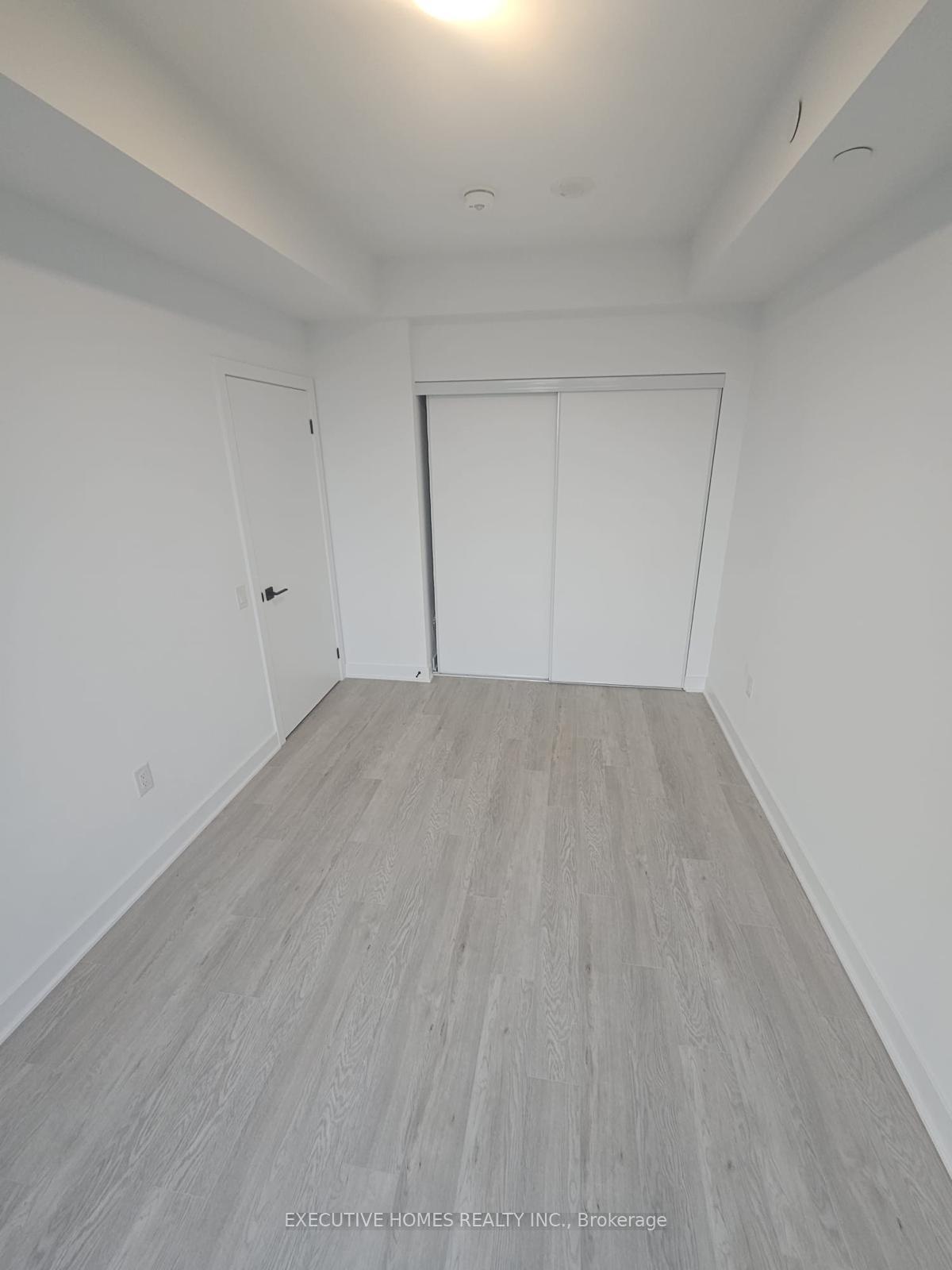 Photo 18 of Unit 1301, 2782 Barton Street, Hamilton, Riverdale — HOMEH