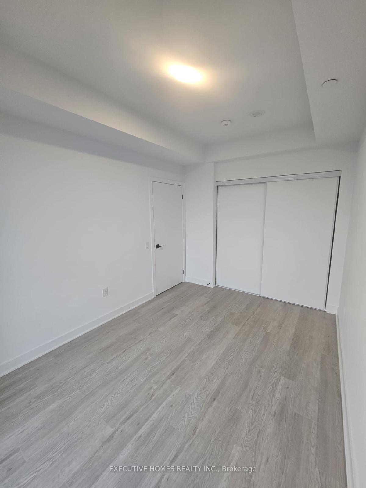 Photo 15 of Unit 1301, 2782 Barton Street, Hamilton, Riverdale — HOMEH