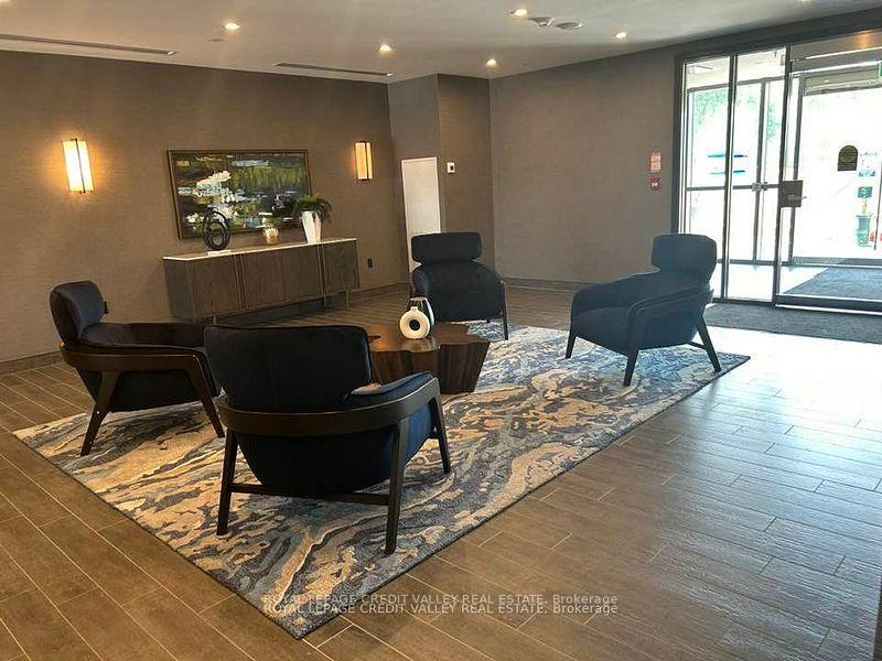 Photo 3 of Unit 312, 460 Dundas Street E, Hamilton, Waterdown — HOMEH