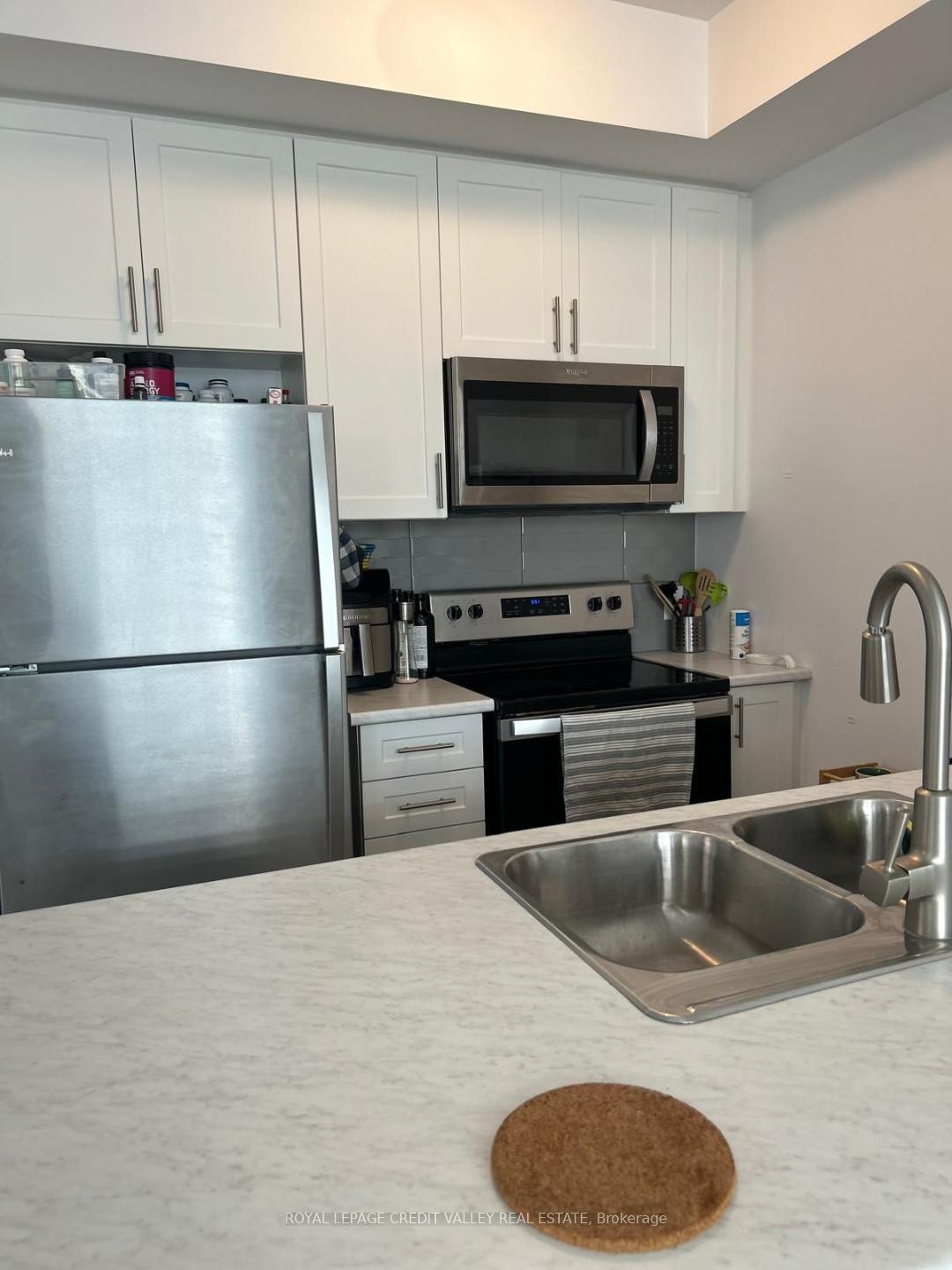 Photo 13 of Unit 312, 460 Dundas Street E, Hamilton, Waterdown — HOMEH