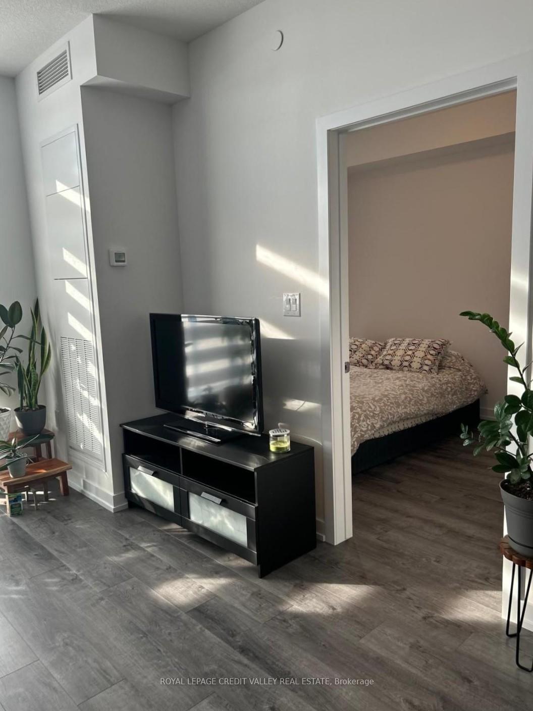 Photo 16 of Unit 312, 460 Dundas Street E, Hamilton, Waterdown — HOMEH