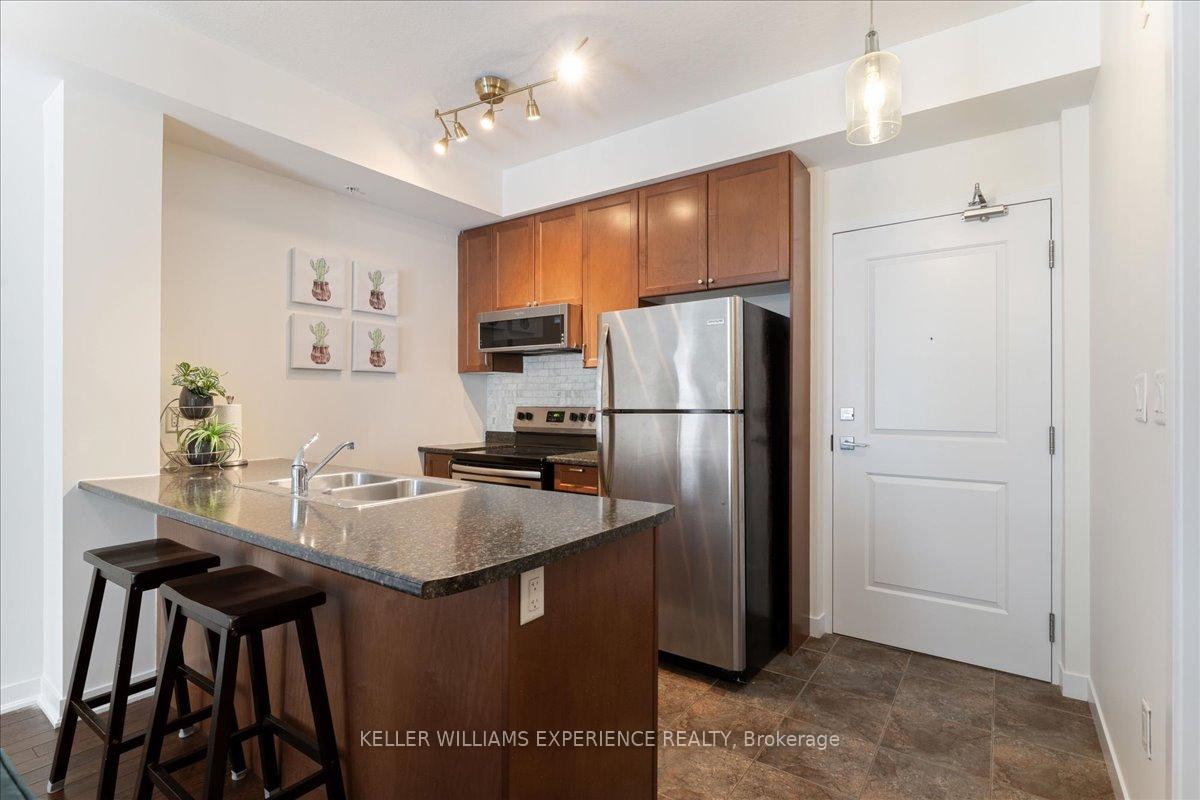 Photo 26 of Unit 808, 85 Robinson Street, Hamilton, Durand — HOMEH