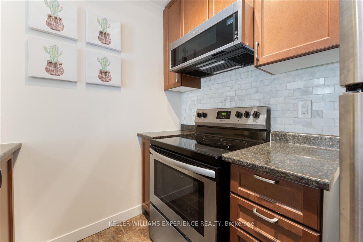 Photo 20 of Unit 808, 85 Robinson Street, Hamilton, Durand — HOMEH
