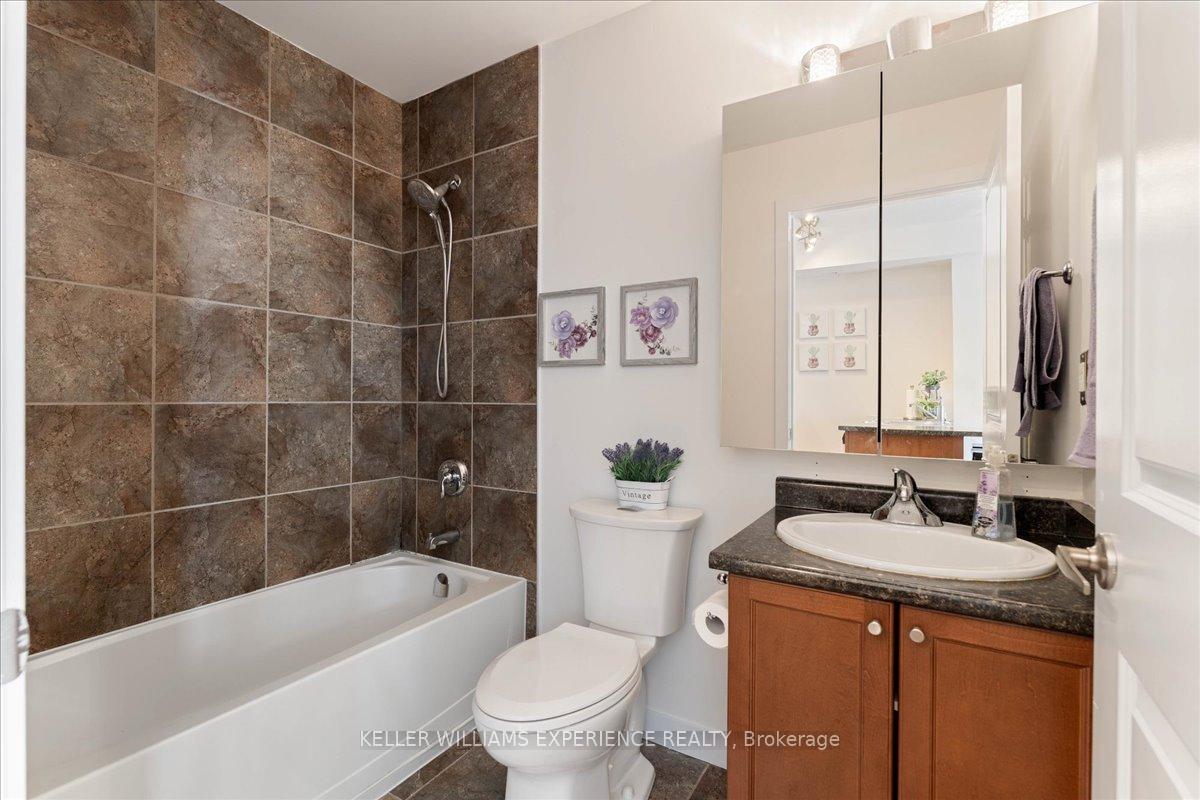Photo 19 of Unit 808, 85 Robinson Street, Hamilton, Durand — HOMEH