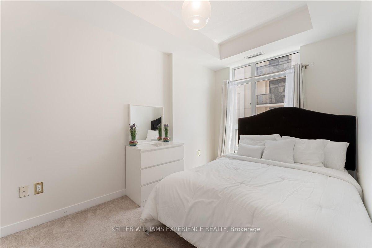 Photo 6 of Unit 808, 85 Robinson Street, Hamilton, Durand — HOMEH