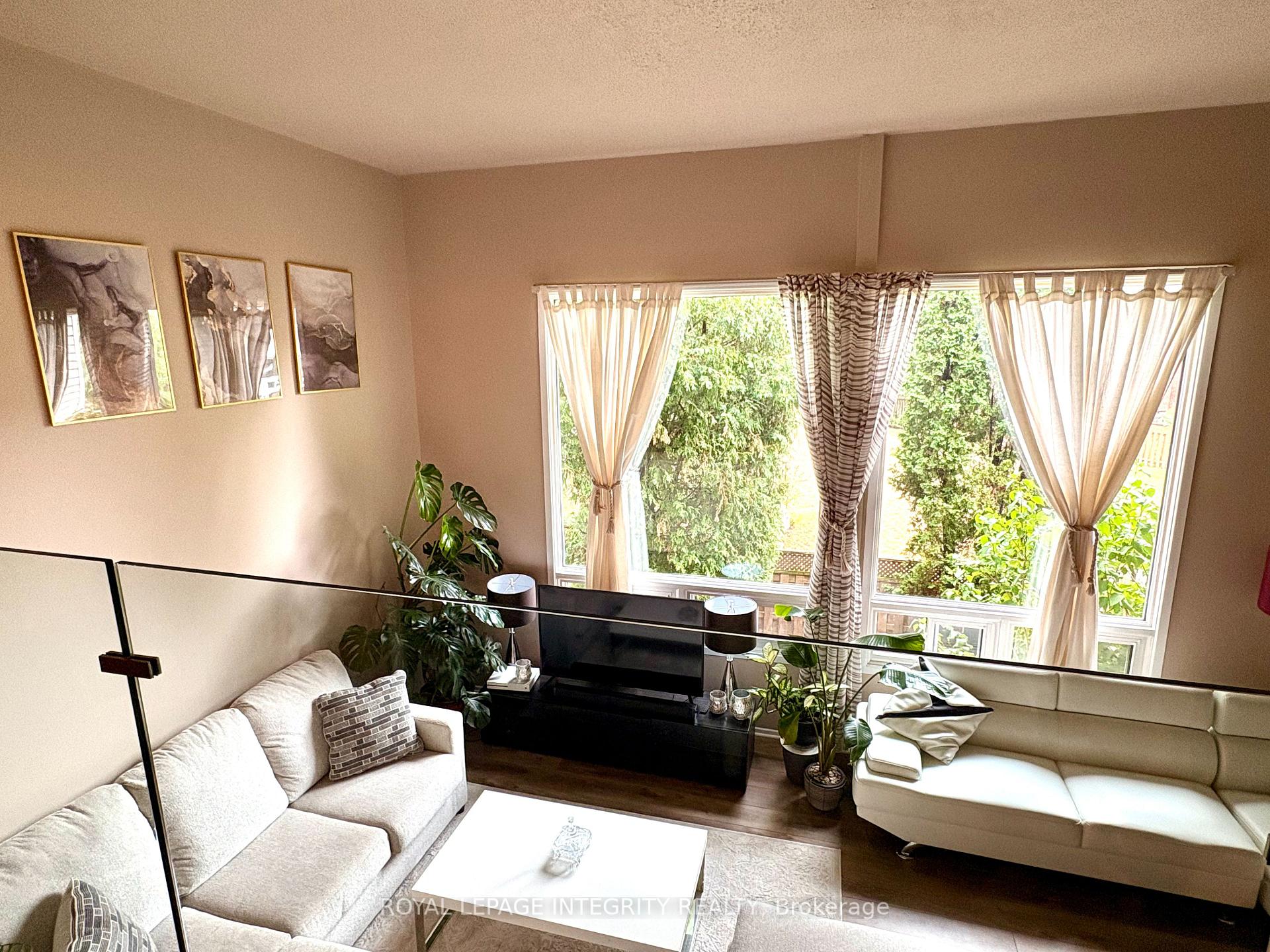 Photo 3 of Unit 16, 2415 Southvale Crescent, Ottawa, Sheffield Glen/Industrial Park — HOMEH