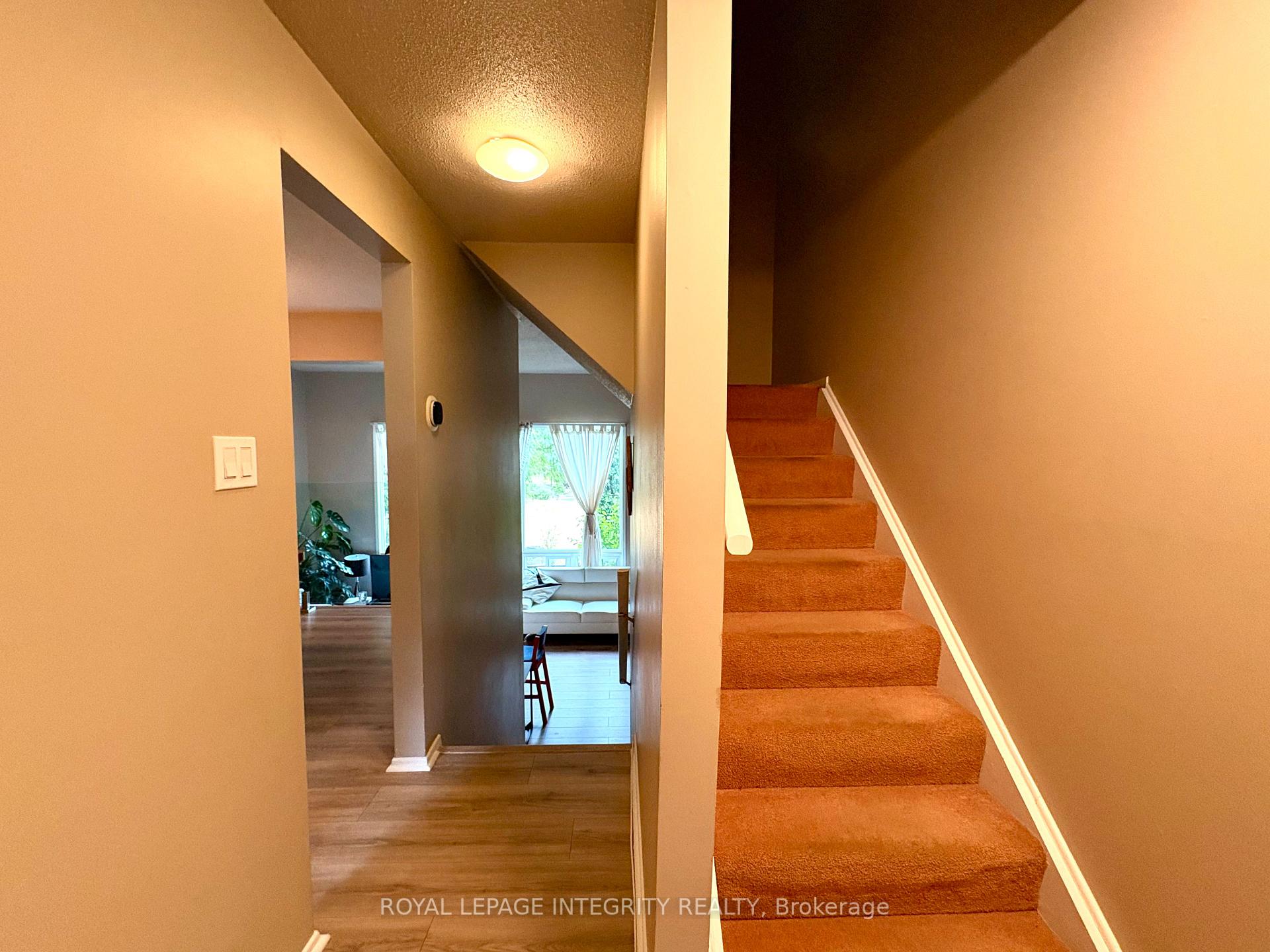 Photo 9 of Unit 16, 2415 Southvale Crescent, Ottawa, Sheffield Glen/Industrial Park — HOMEH